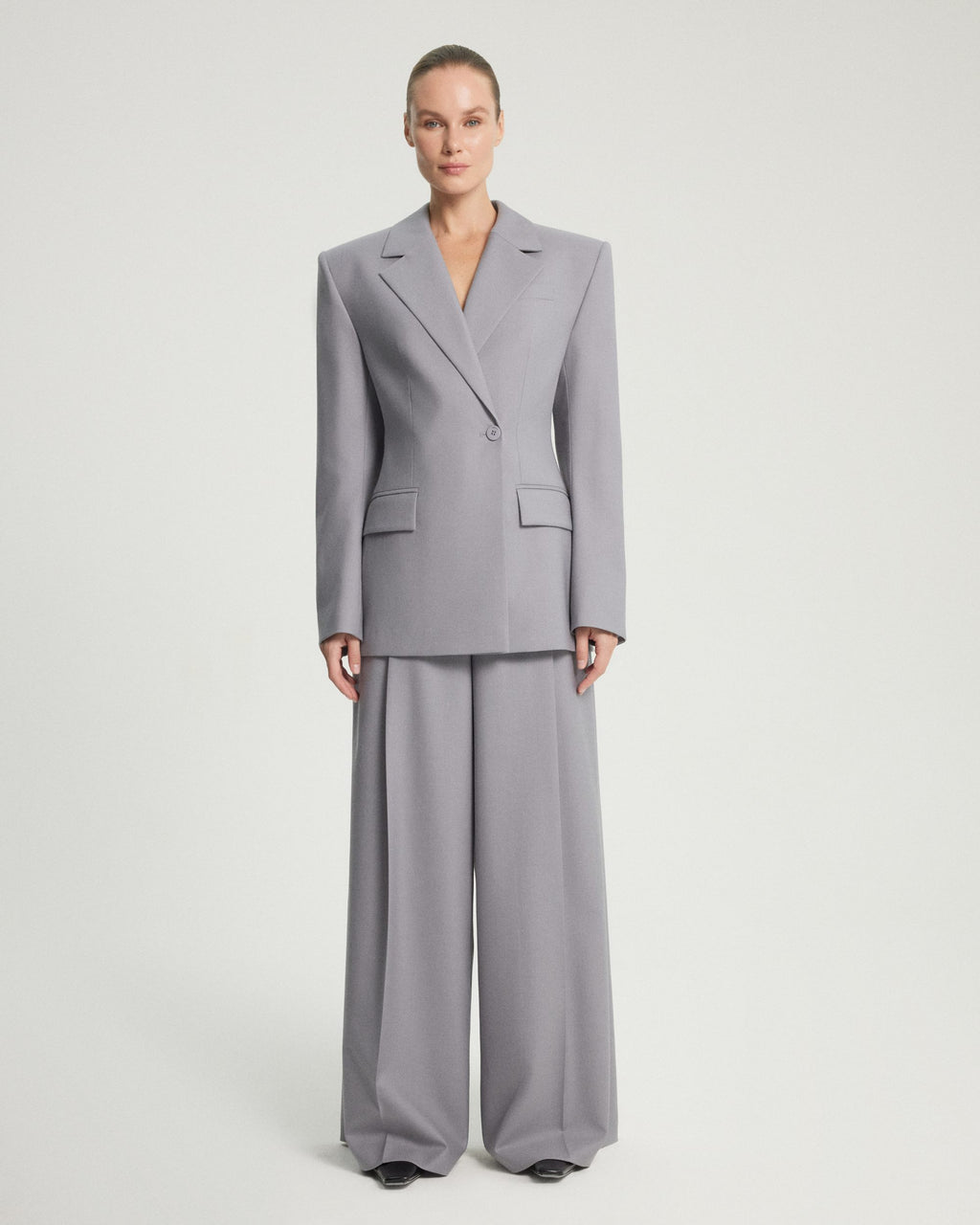 Двубортный приталенный жакет_5