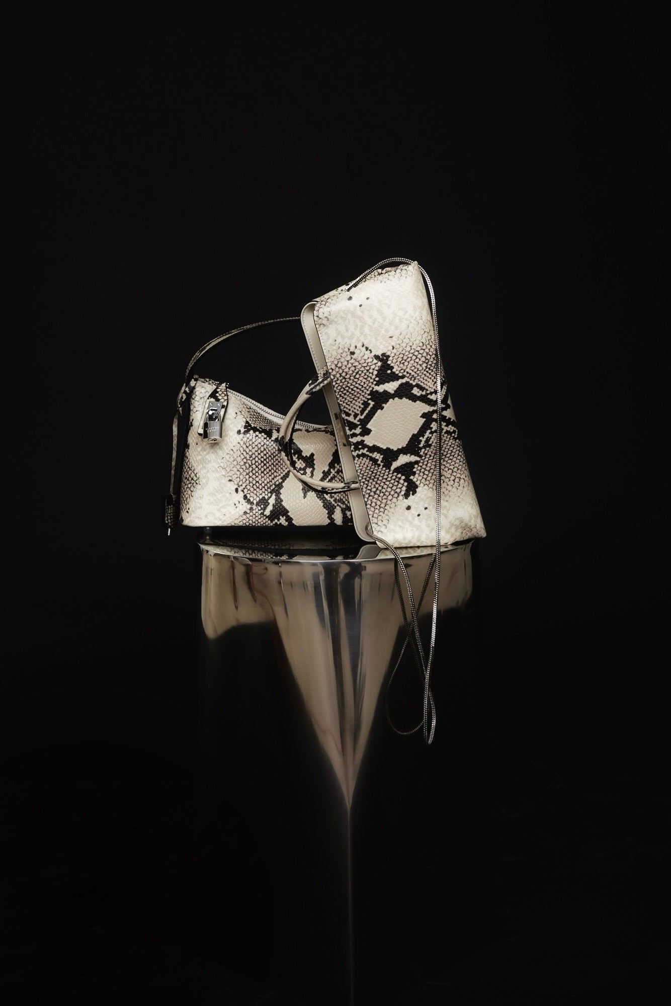 Python Éclair Bag