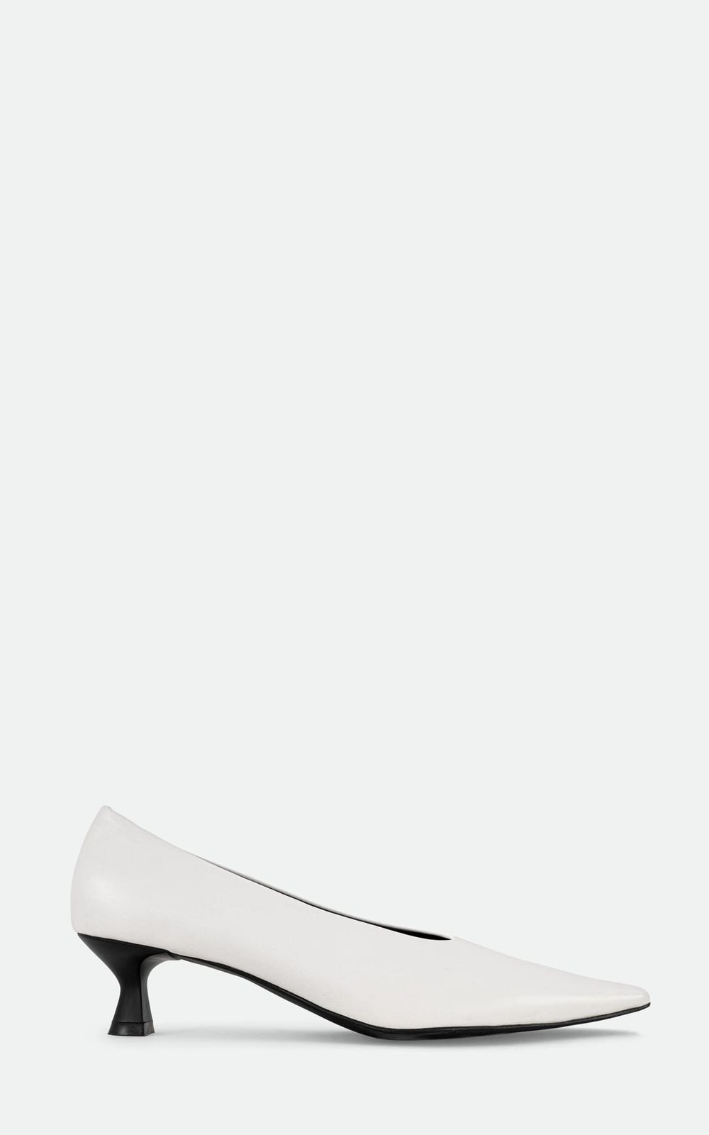 NOAH Leather Pumps with Pointed Toe