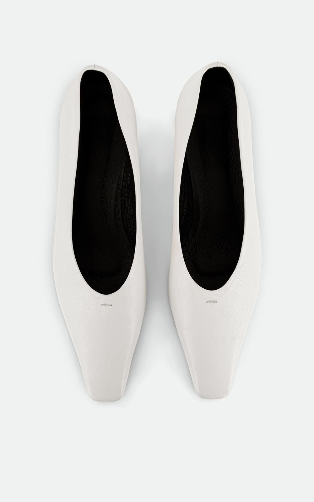 NOAH Leather Pumps with Pointed Toe