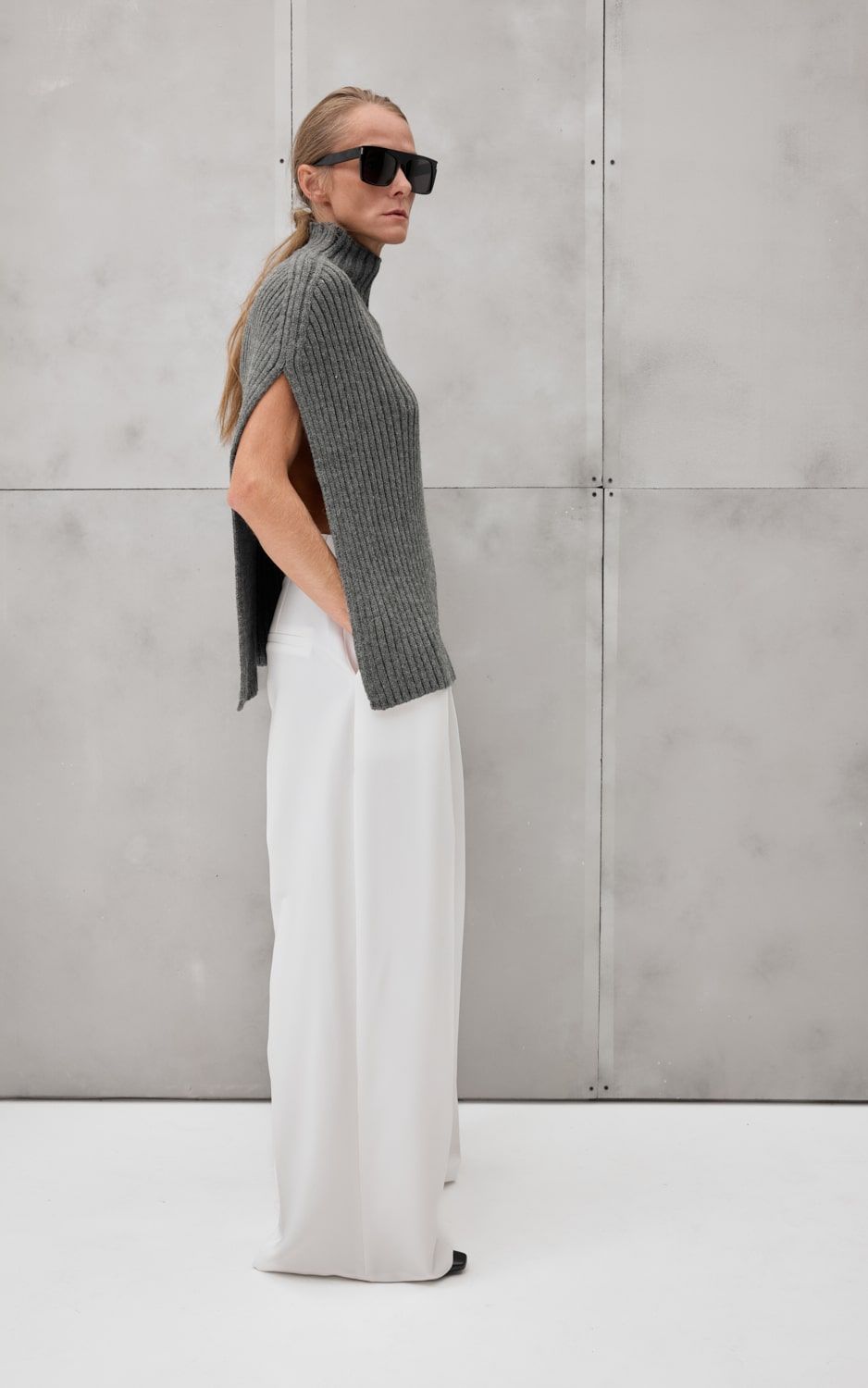 ALV High-Collar Ribbed Wool Poncho