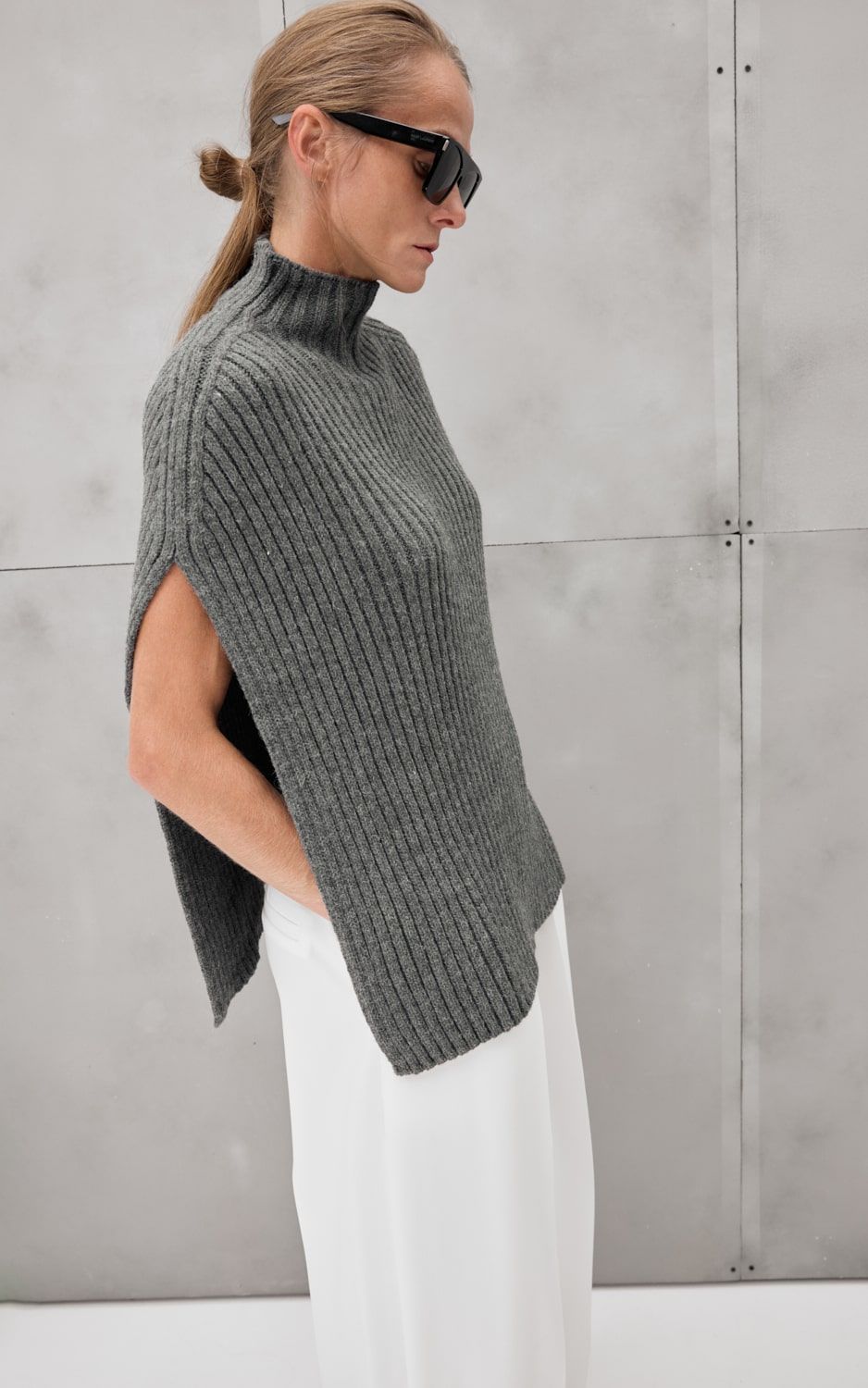 ALV High-Collar Ribbed Wool Poncho