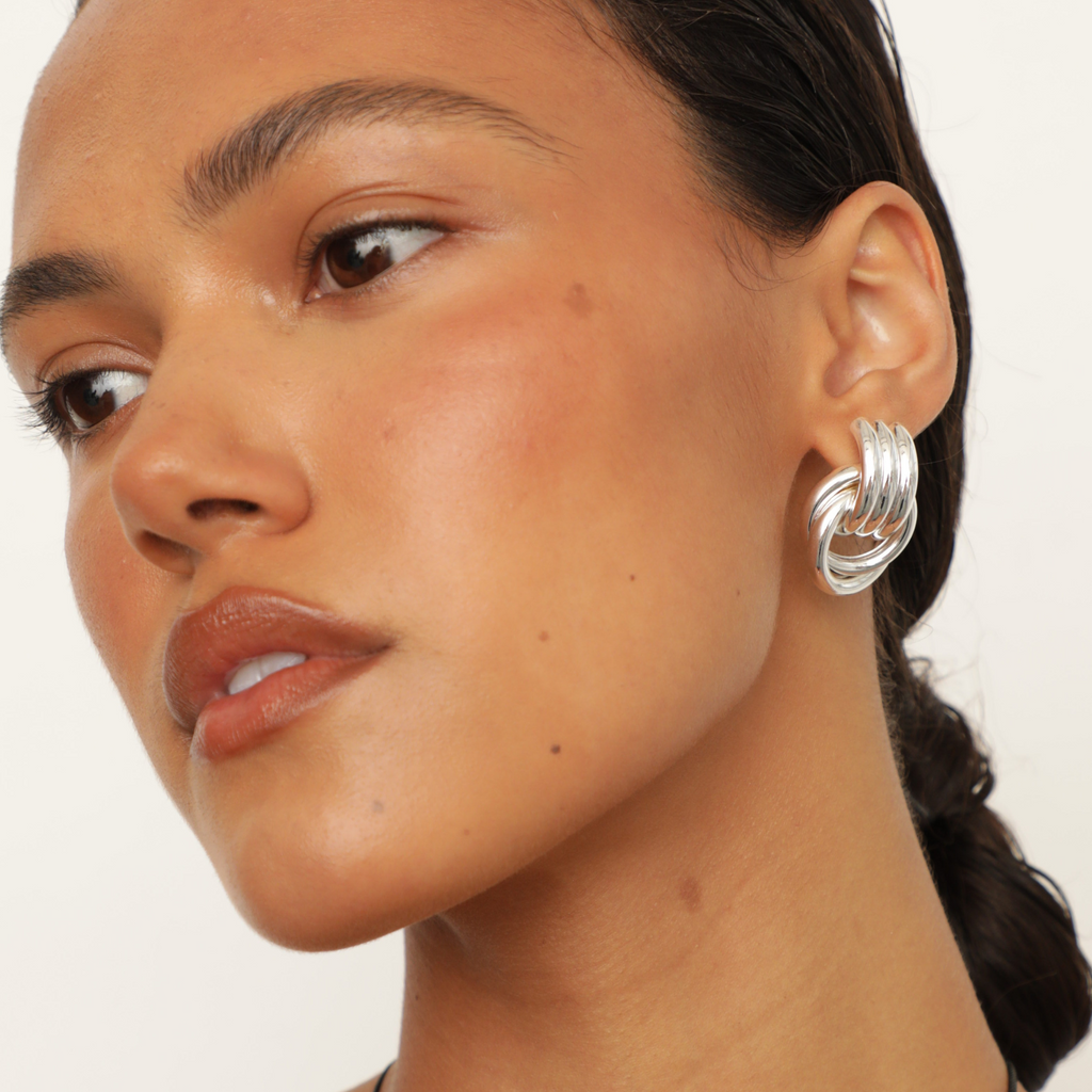 DOUBLE KNOT EARRINGS