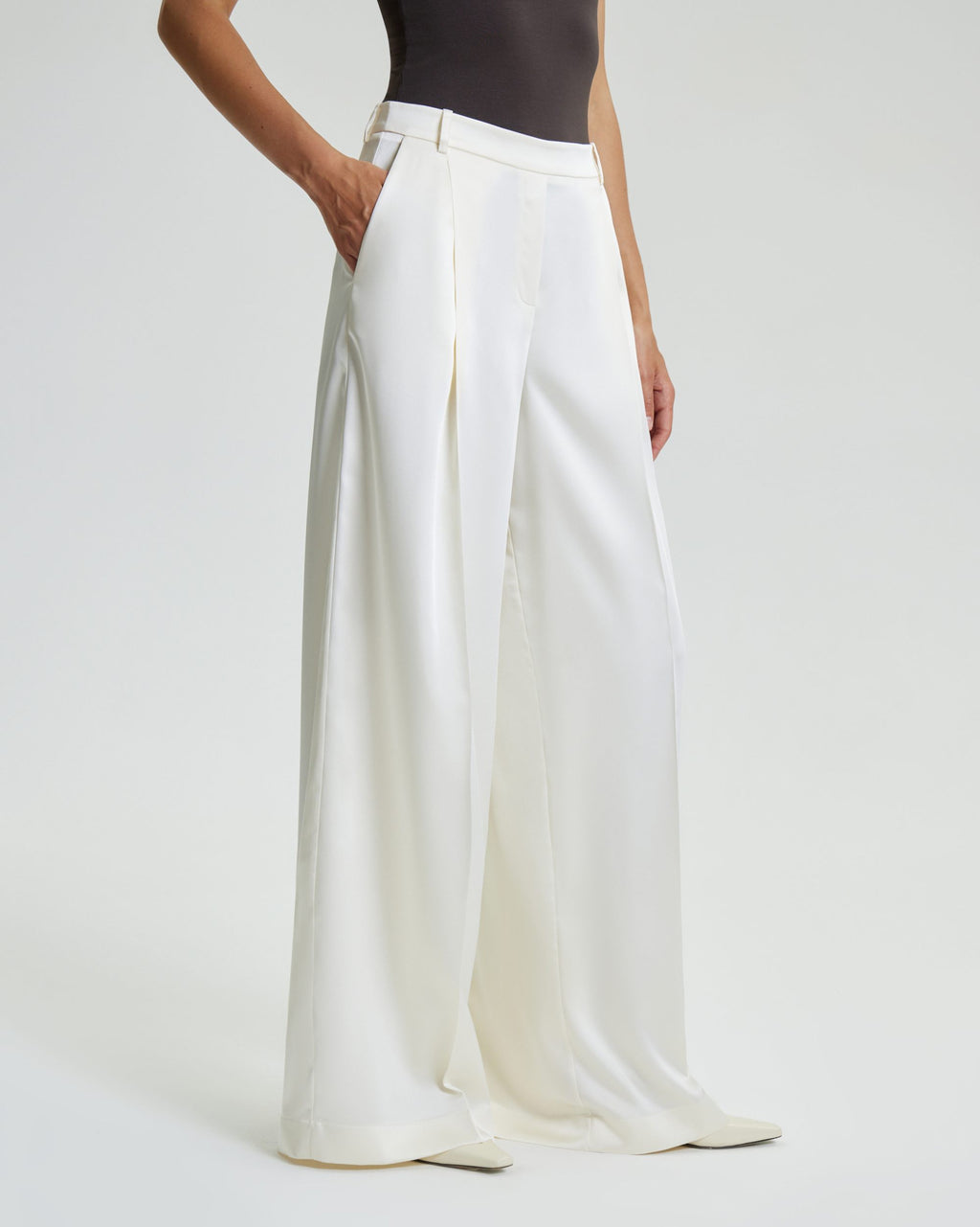 Брюки палаццо из струящейся ткани_3