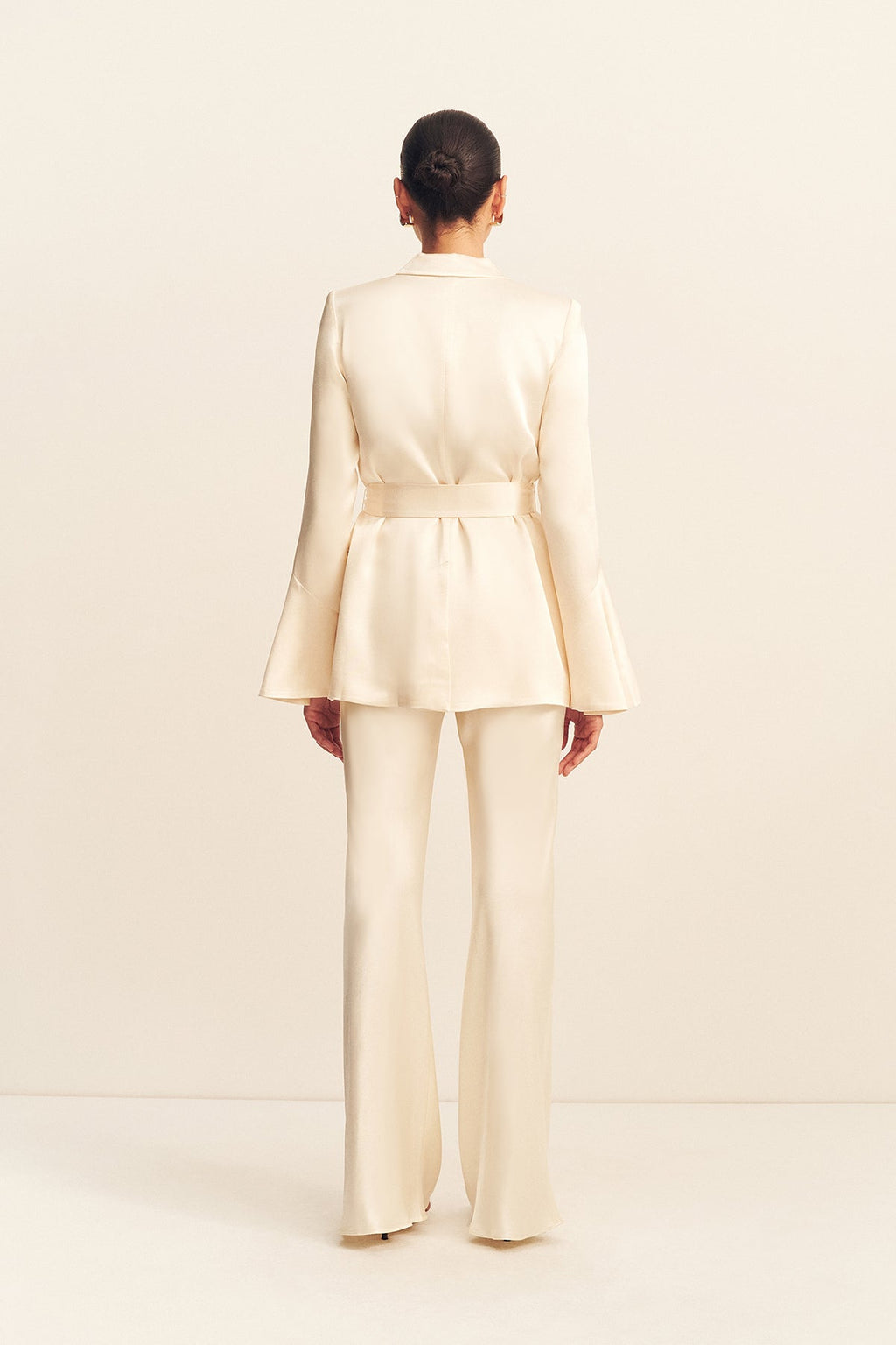 LA LUNE FLARED SLEEVE BELTED BLAZER - CREAM