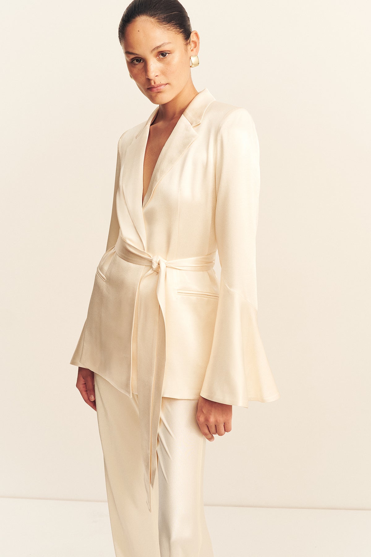 LA LUNE FLARED SLEEVE BELTED BLAZER - CREAM