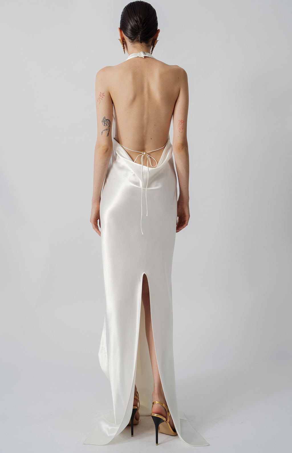 Long curtain dress - white