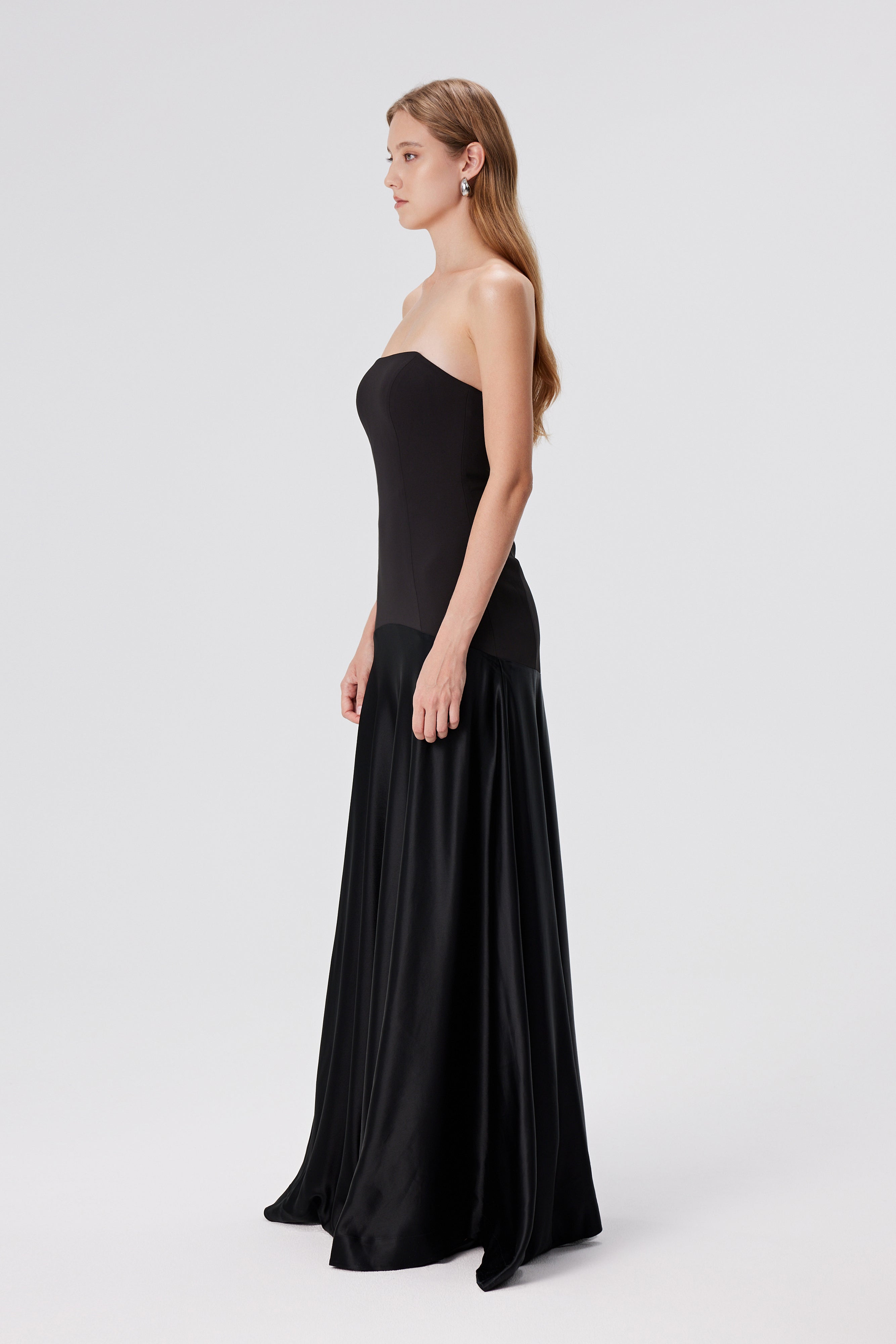 Aura Strapless Gown - Black