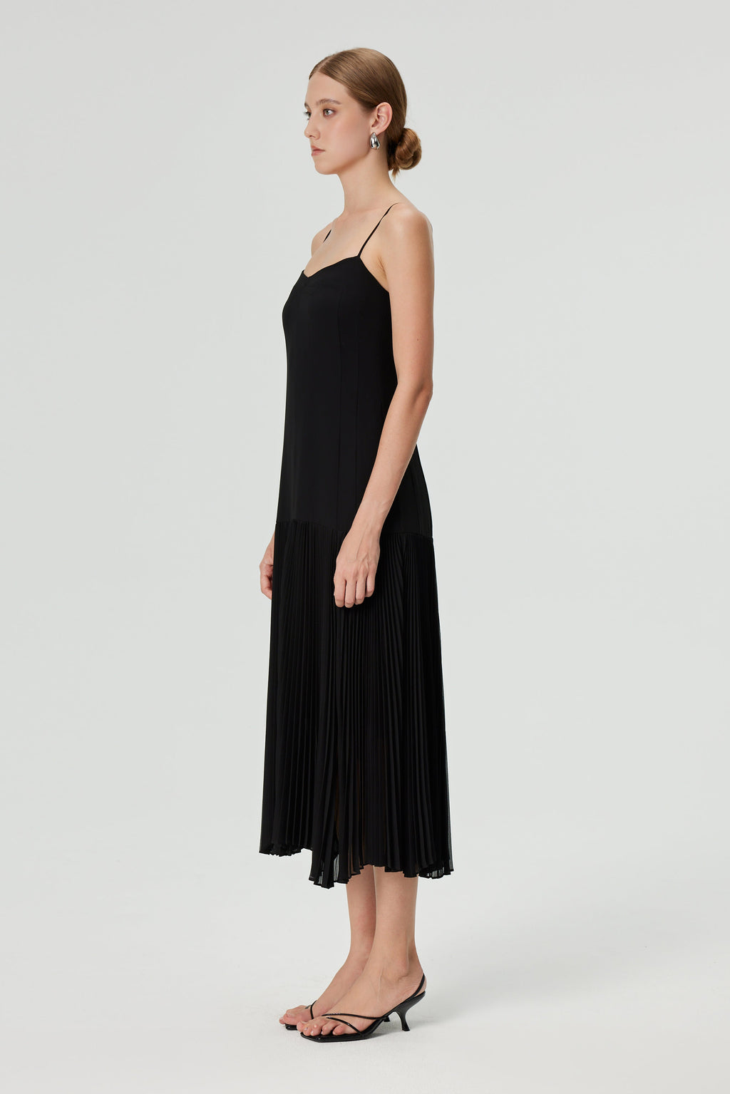 Inan Pleated Midi Dress - Black