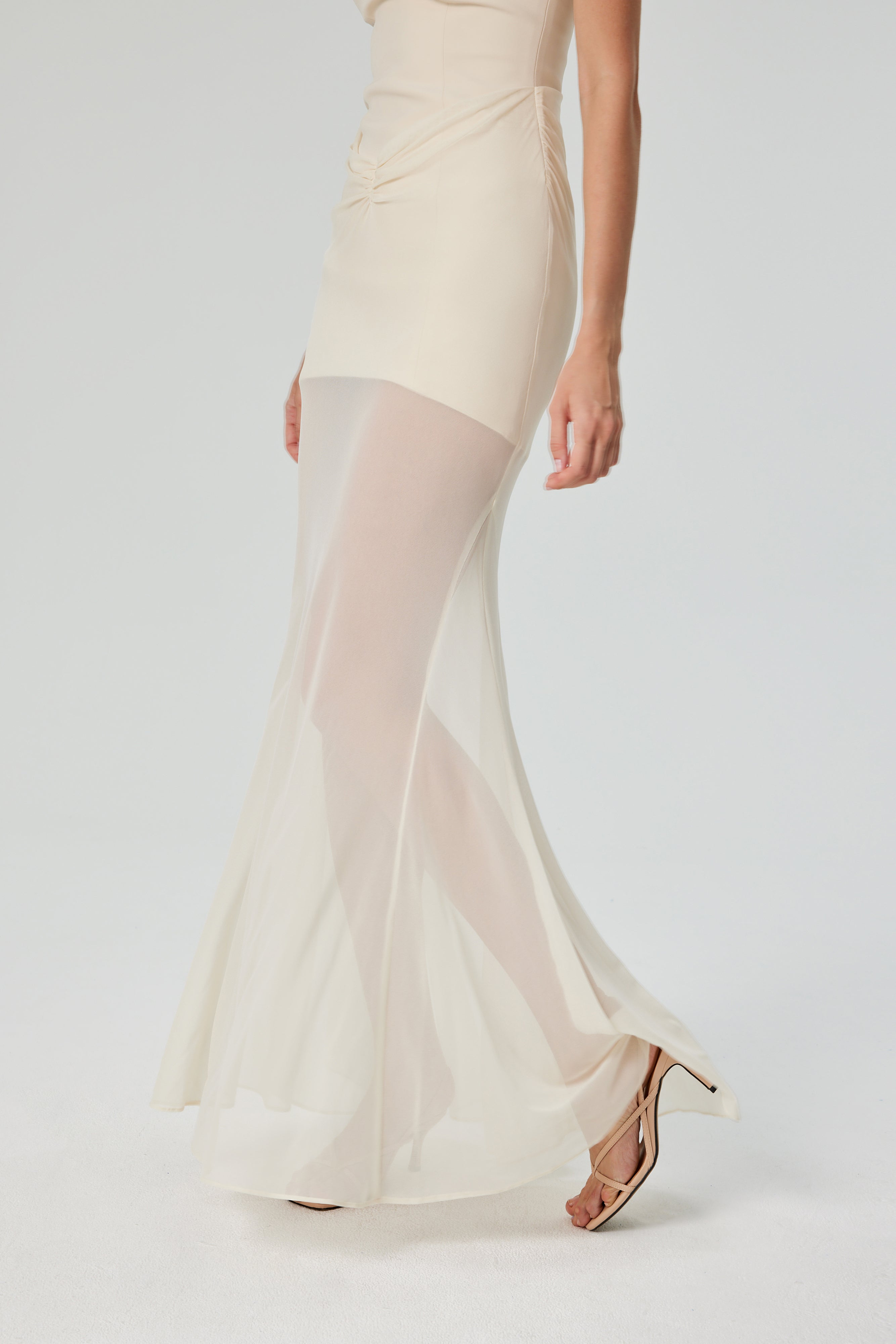 Giasa Strapless Draped Mesh Fishtail Gown - Cream