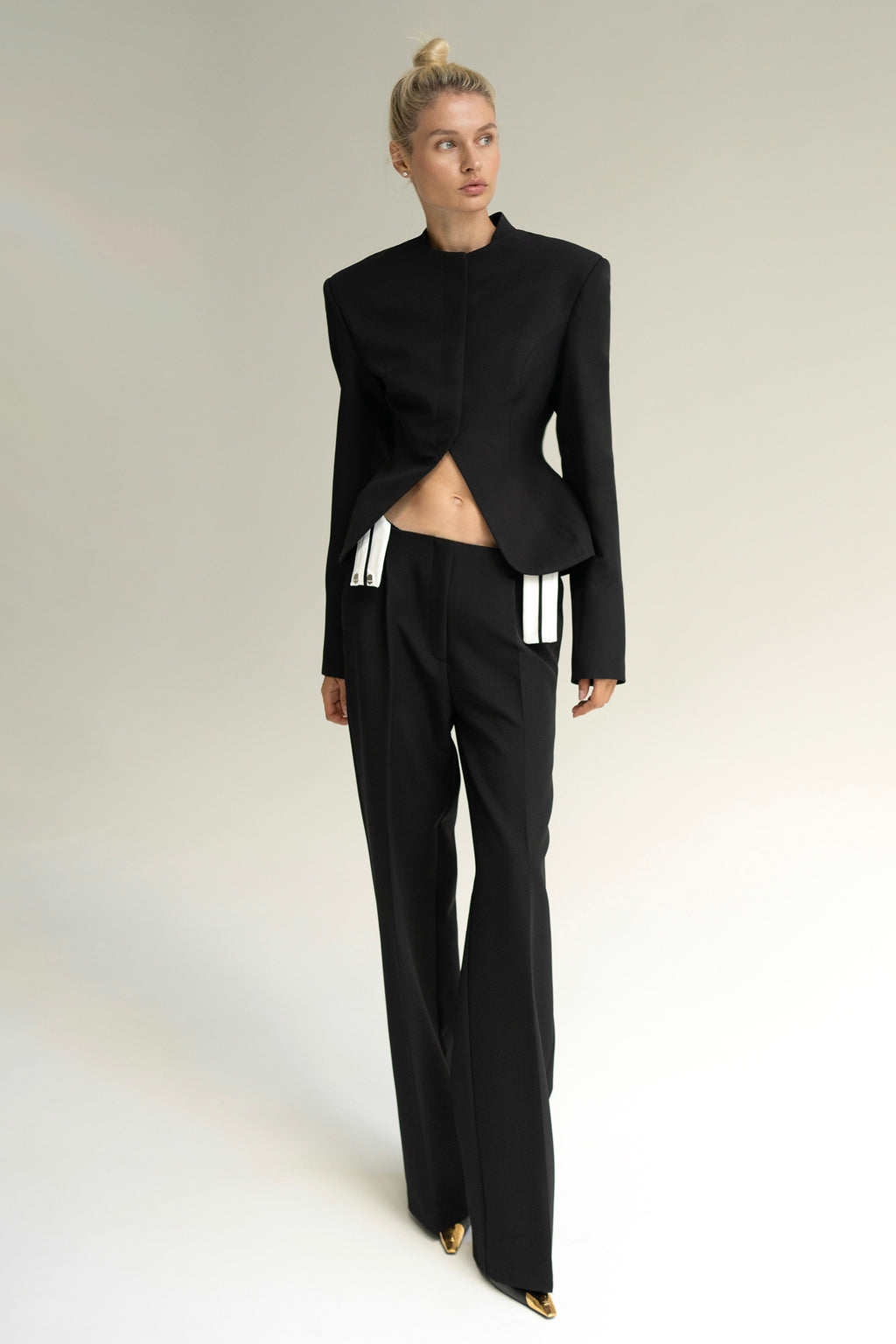 черные классические брюки женские