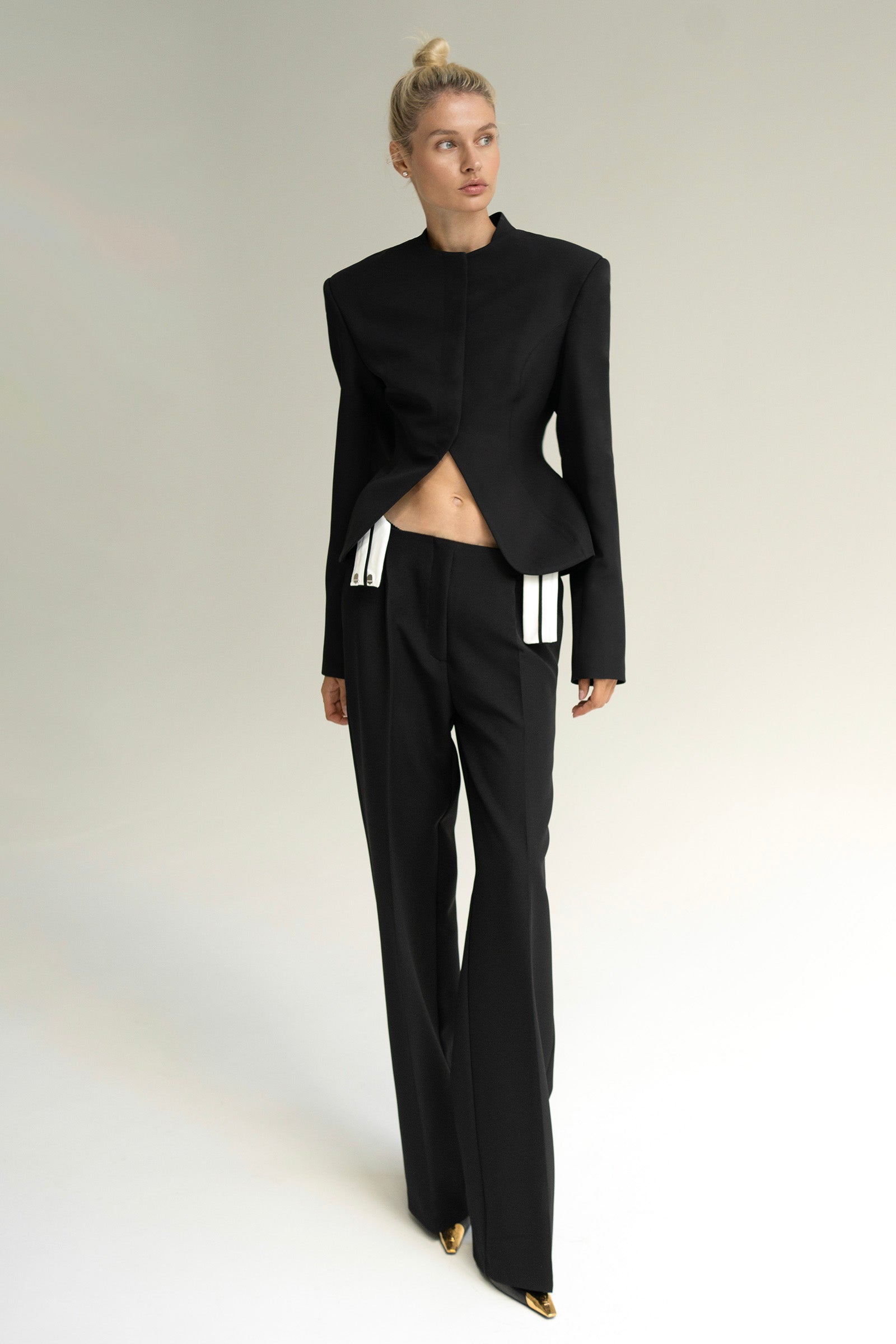 черные классические брюки женские