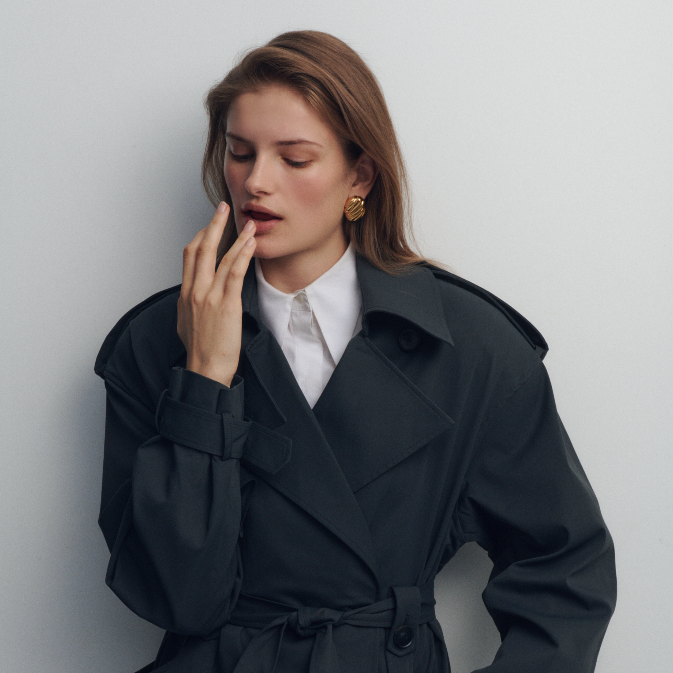 HIVE CLIP-ON EARRINGS