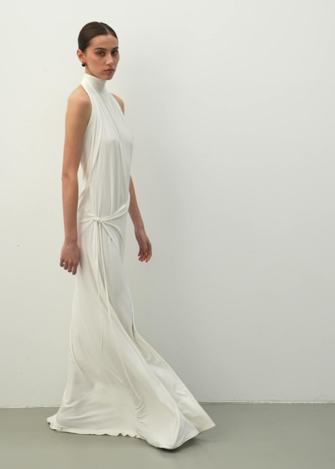 Gaia Dress in white