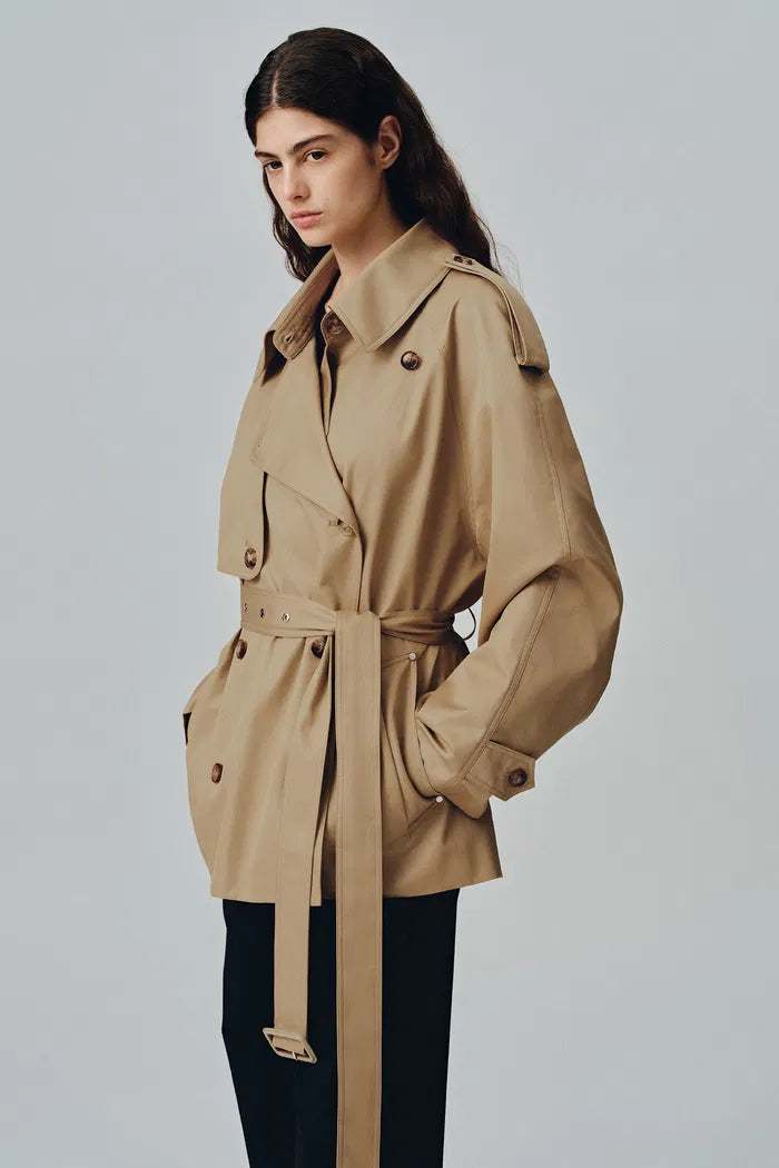 Lina Cropped Trench Coat in Cotton Twill