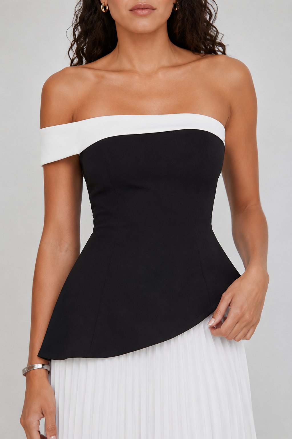 Elenor Pleated Maxi Dress