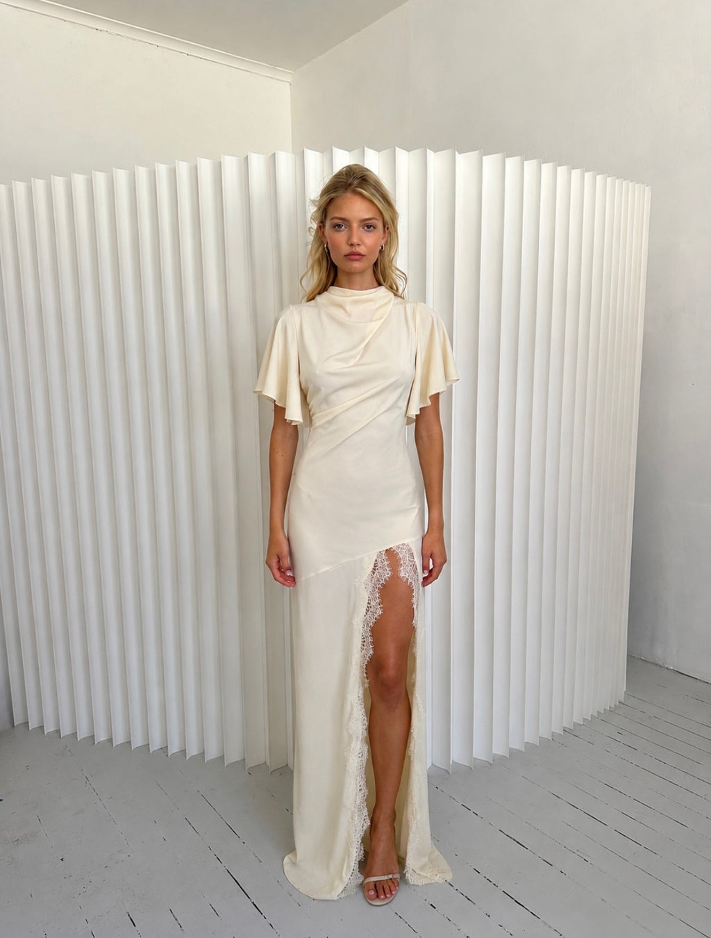 Anaya Lace Maxi Dress - Apricot
