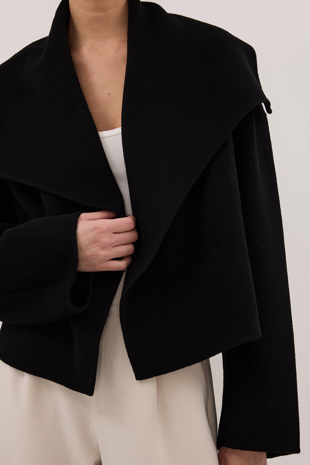 LUCIA BLACK CROPPED WOOL BLEND TRENCH COAT