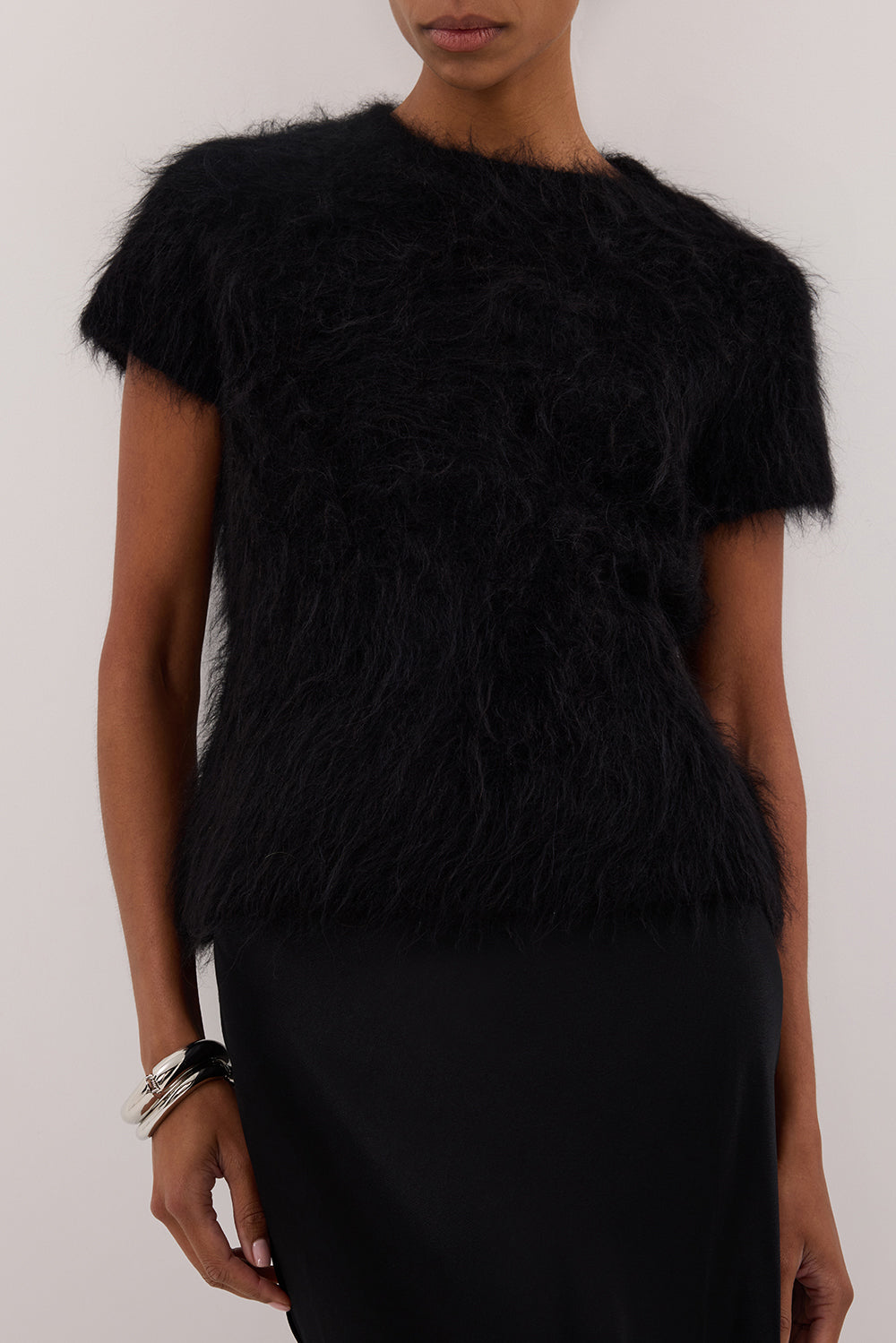 SALMA BLACK CAP SLEEVE KNIT TOP