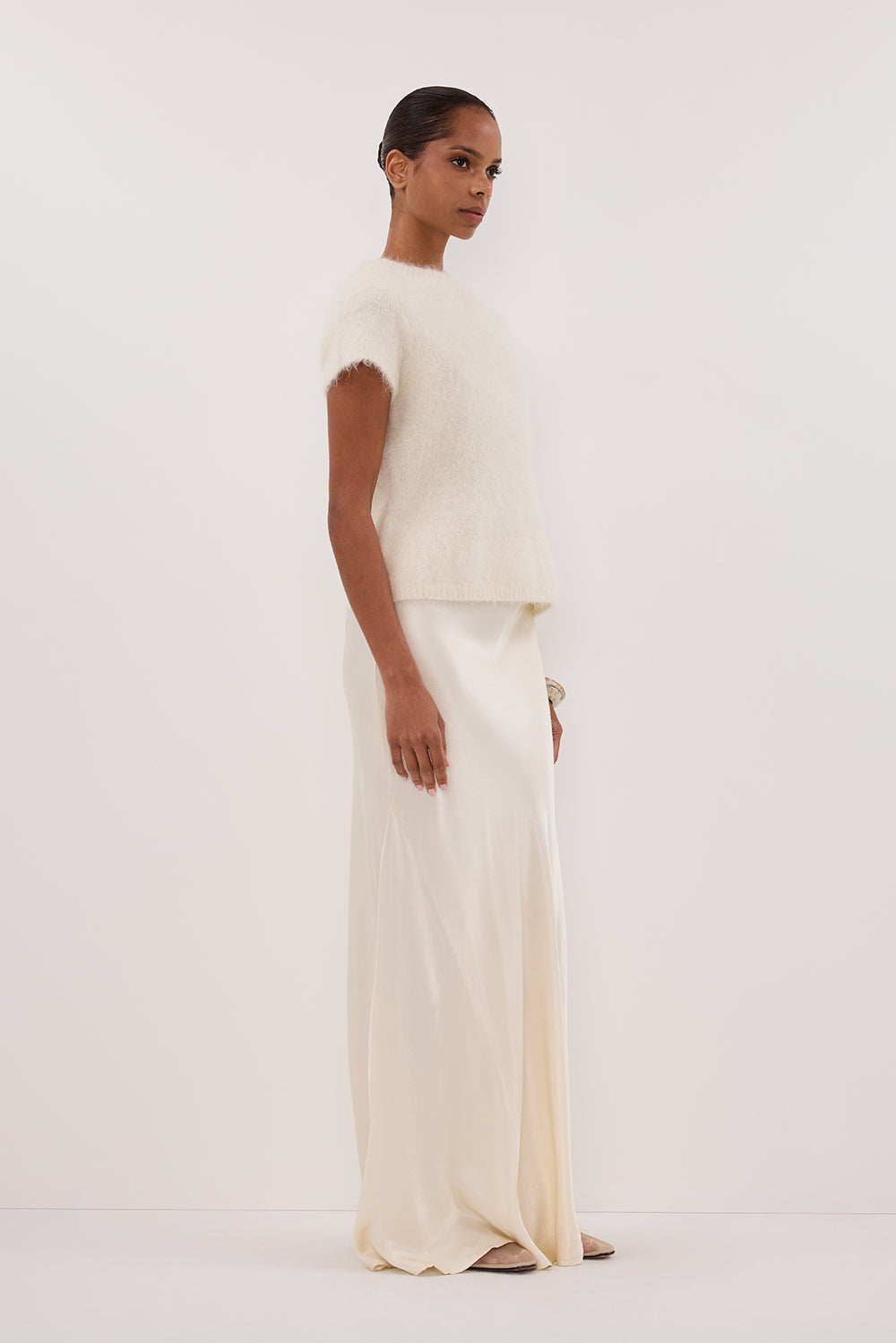 SALMA IVORY CAP SLEEVE KNIT TOP