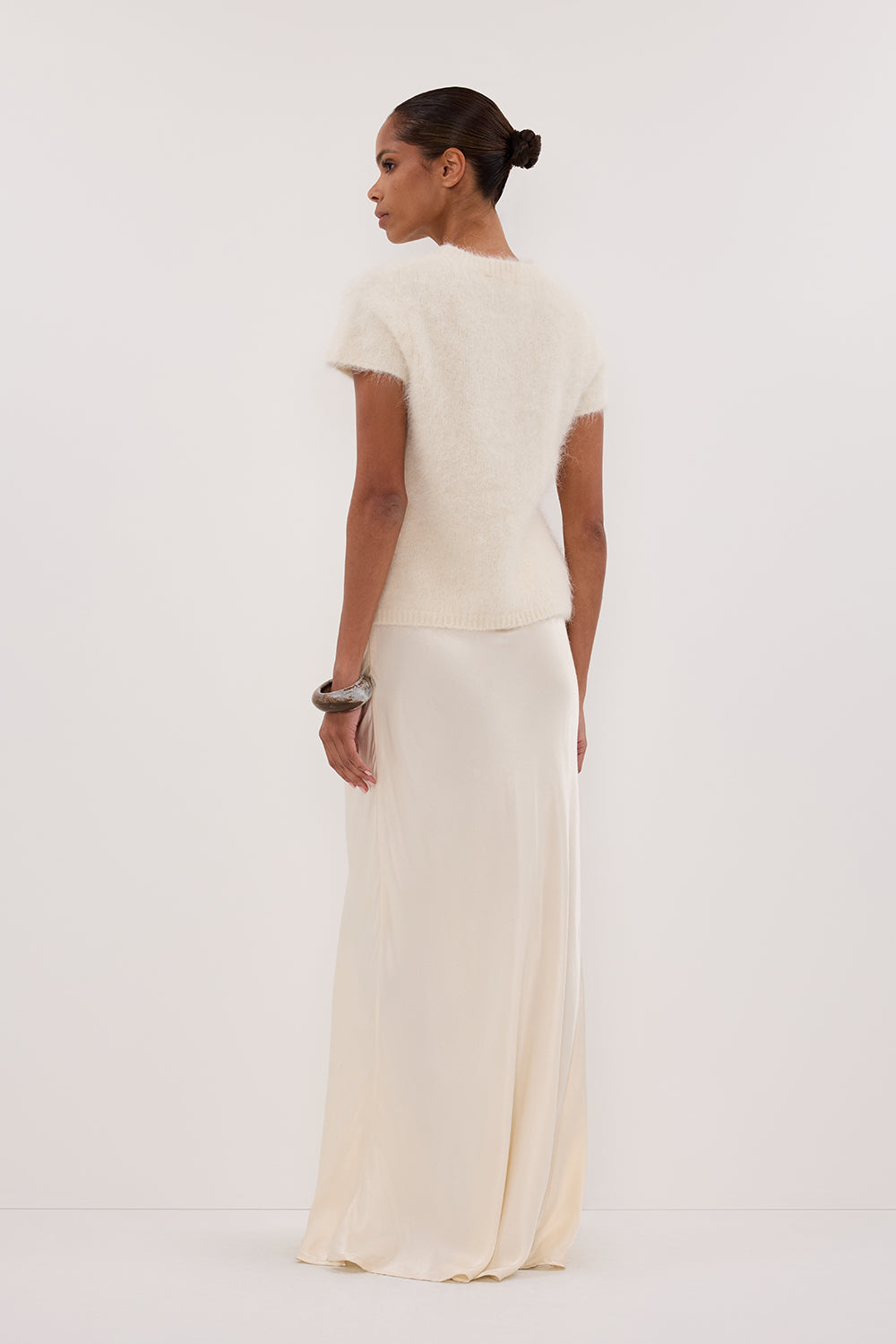 SALMA IVORY CAP SLEEVE KNIT TOP