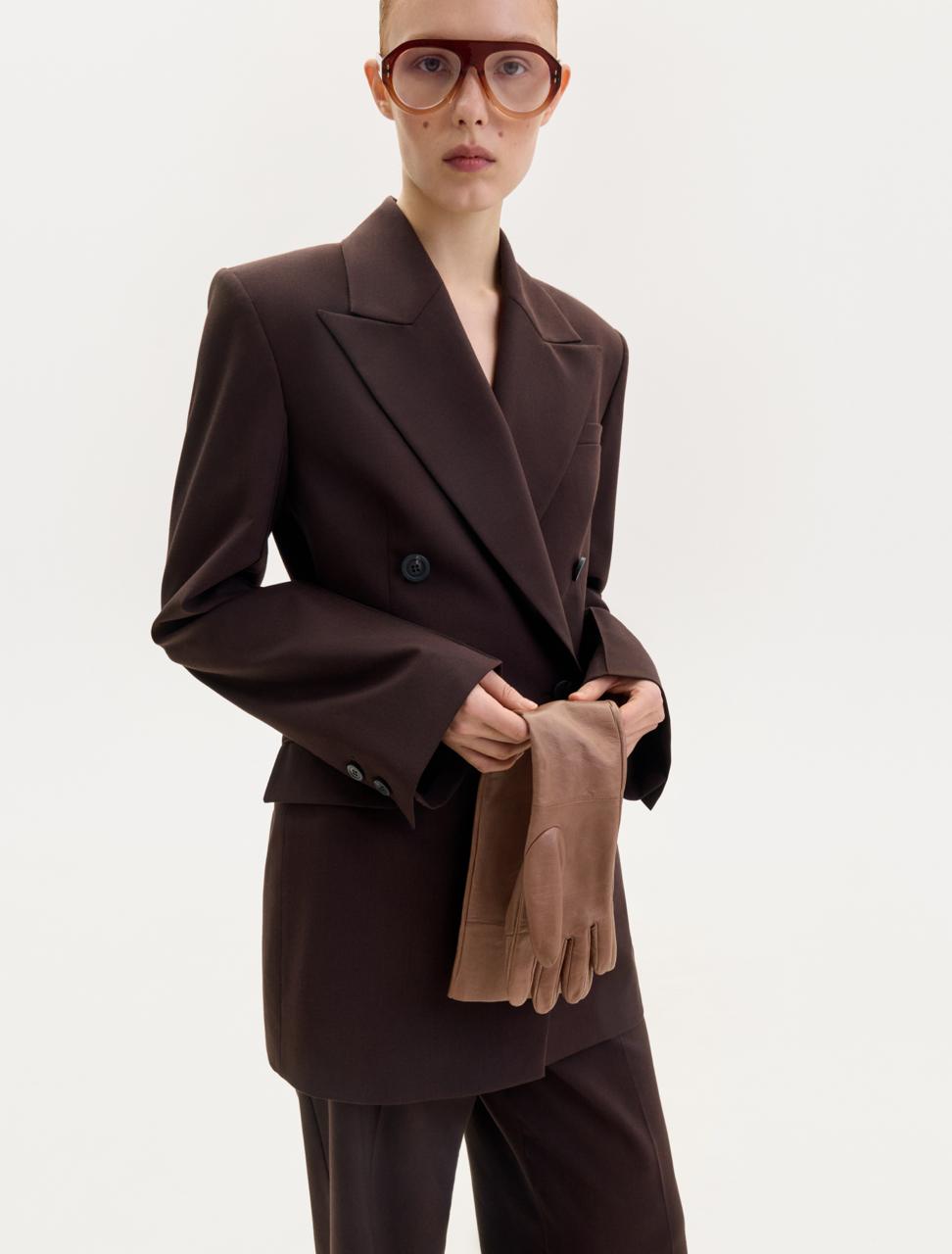 Brown fitted jacket