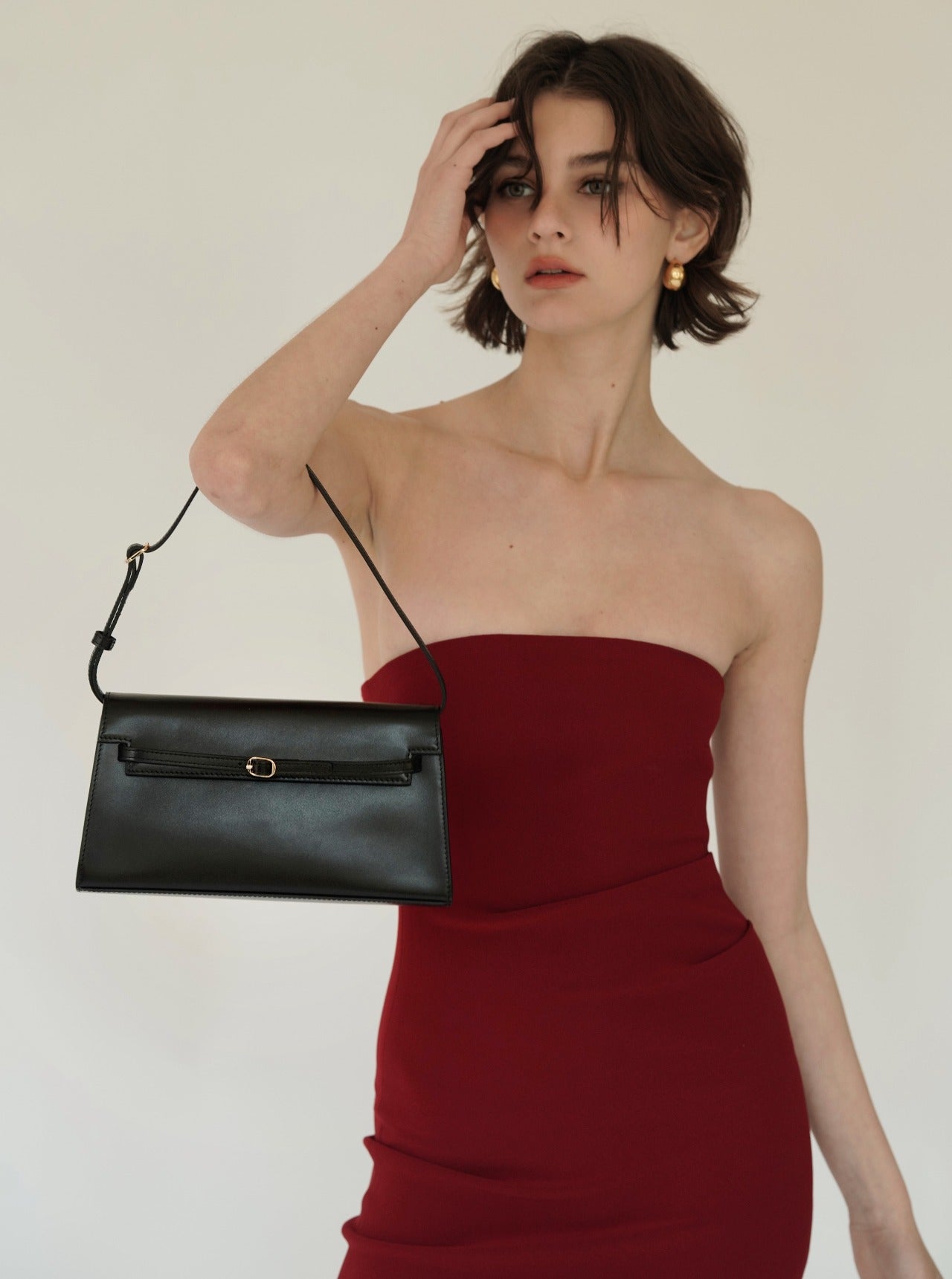 Noir Allure Shoulder Bag