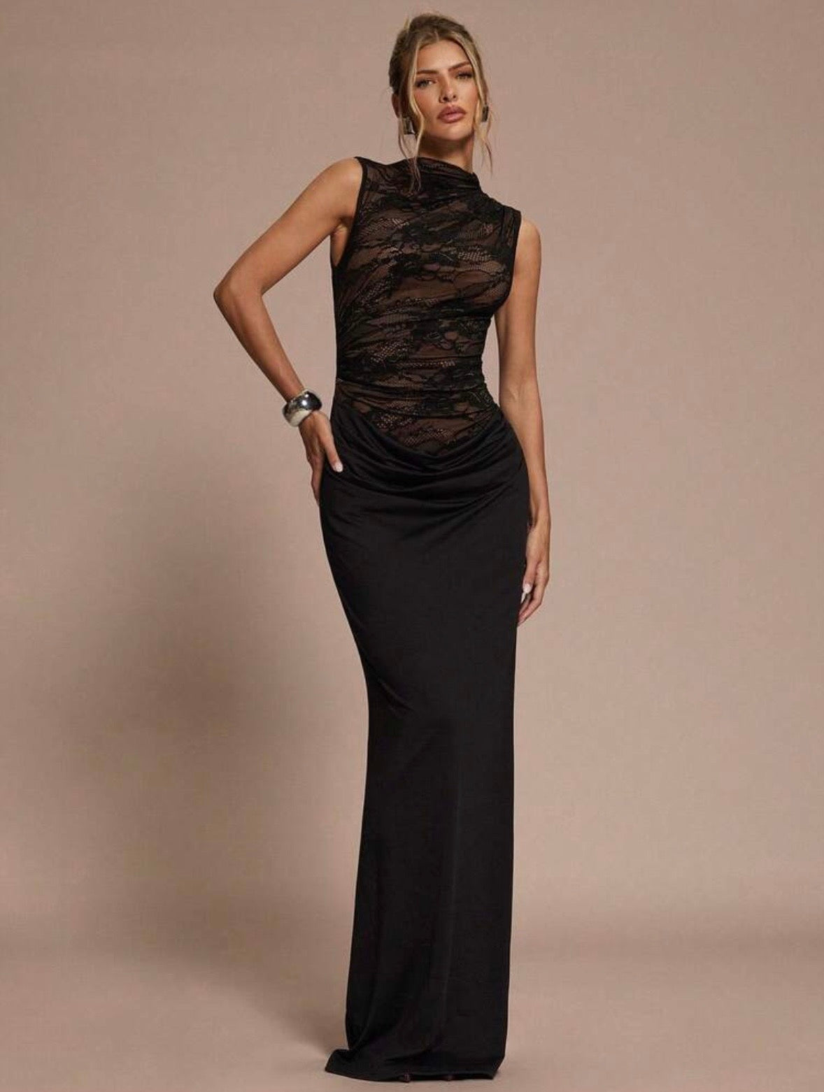 Veya Lace Maxi Dress - Black