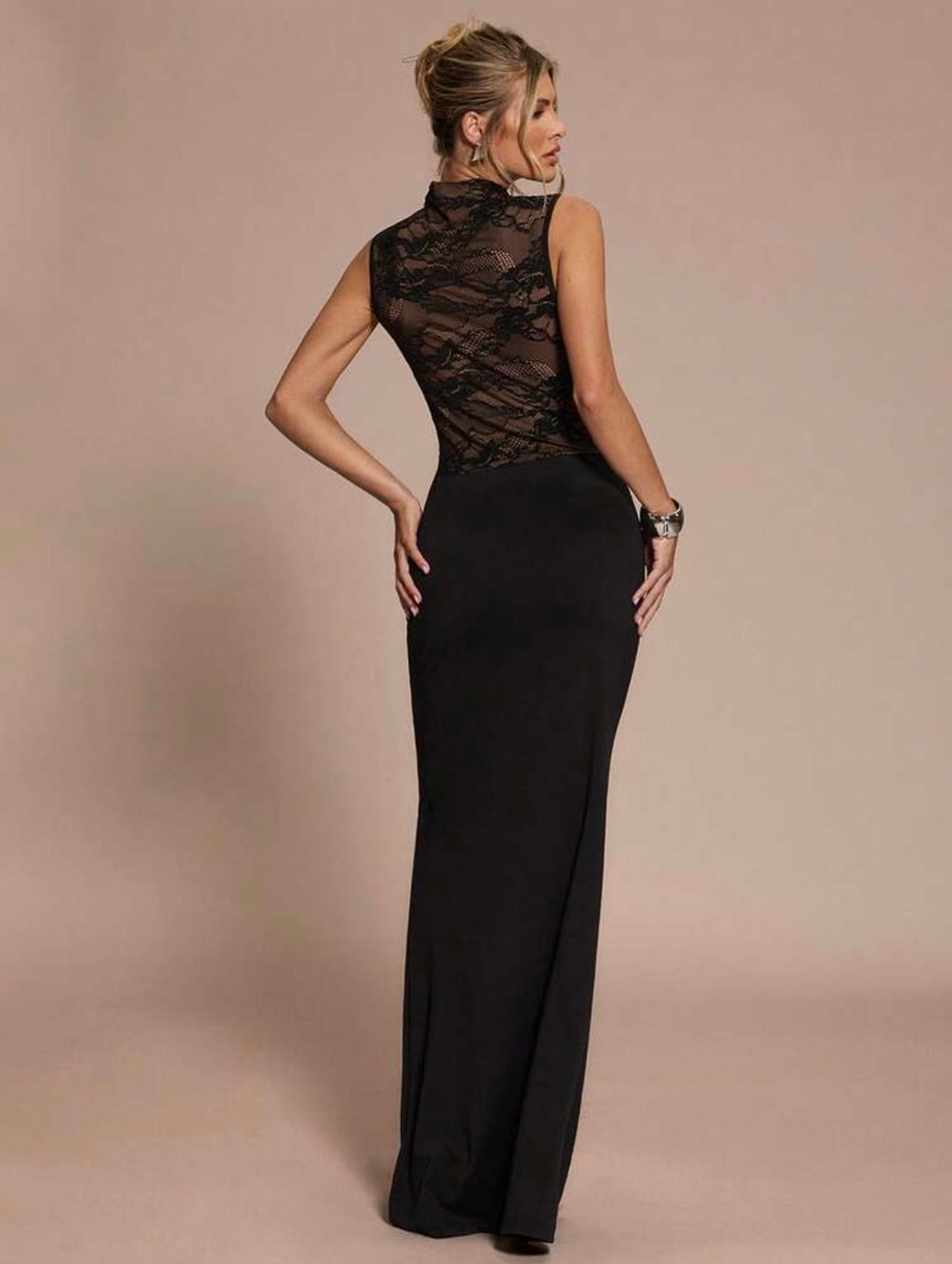 Veya Lace Maxi Dress - Black