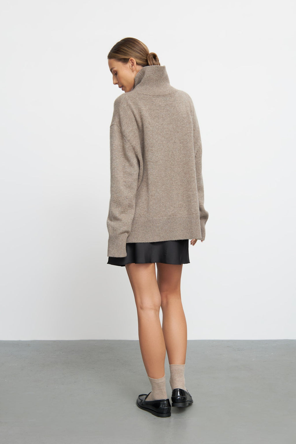 Kyle Sweater - Brown