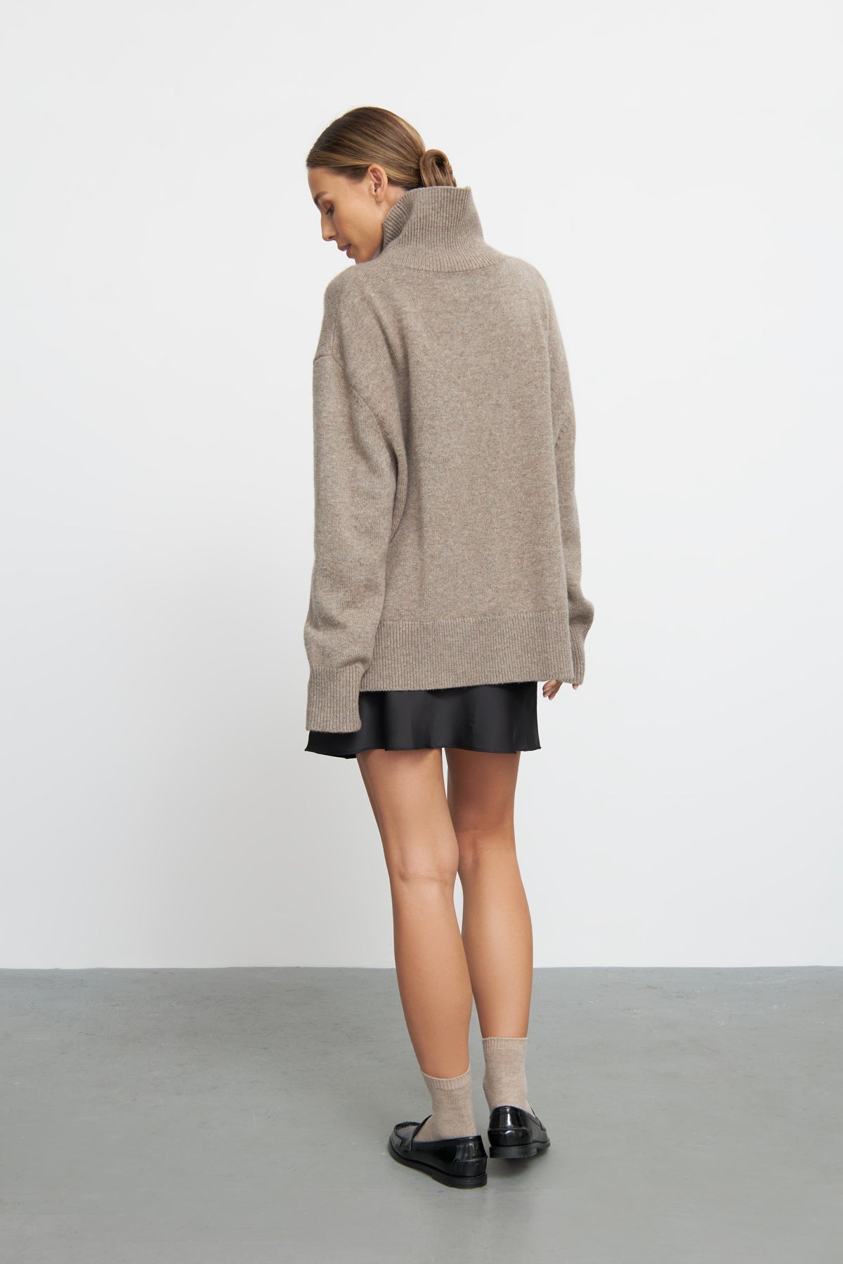 Kyle Sweater - Brown