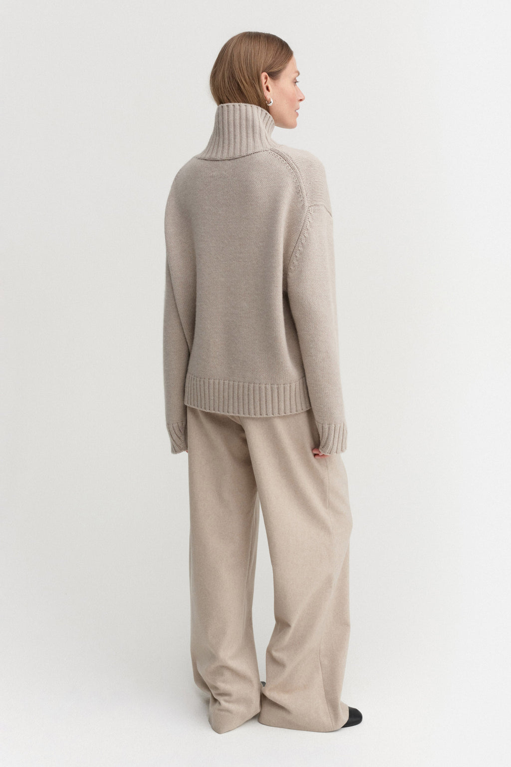 Nola Turtleneck Sweater, taupe