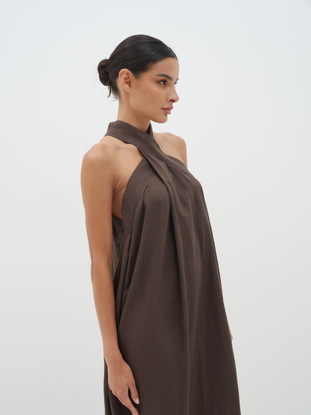 Mélina Crisscross Linen Maxi Dress