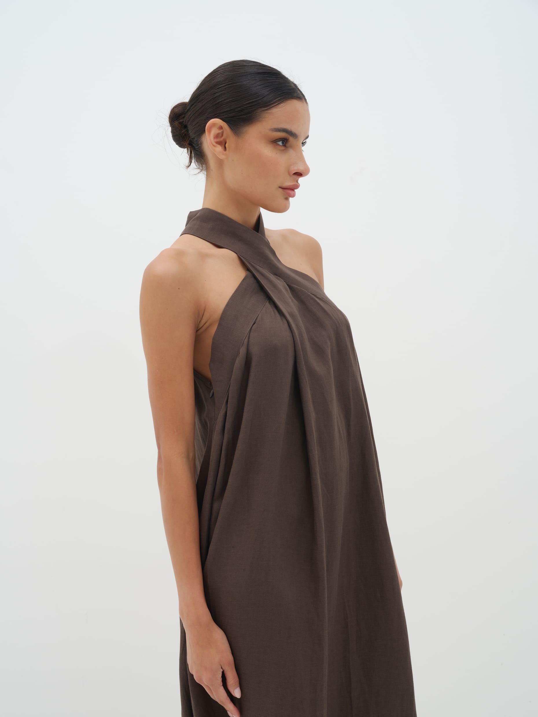 Mélina Crisscross Linen Maxi Dress