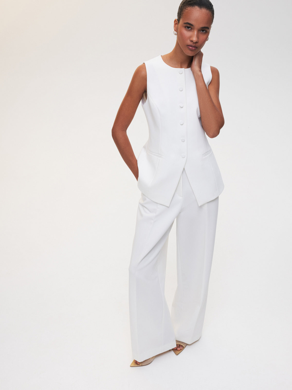 White Spell Elegant Vest