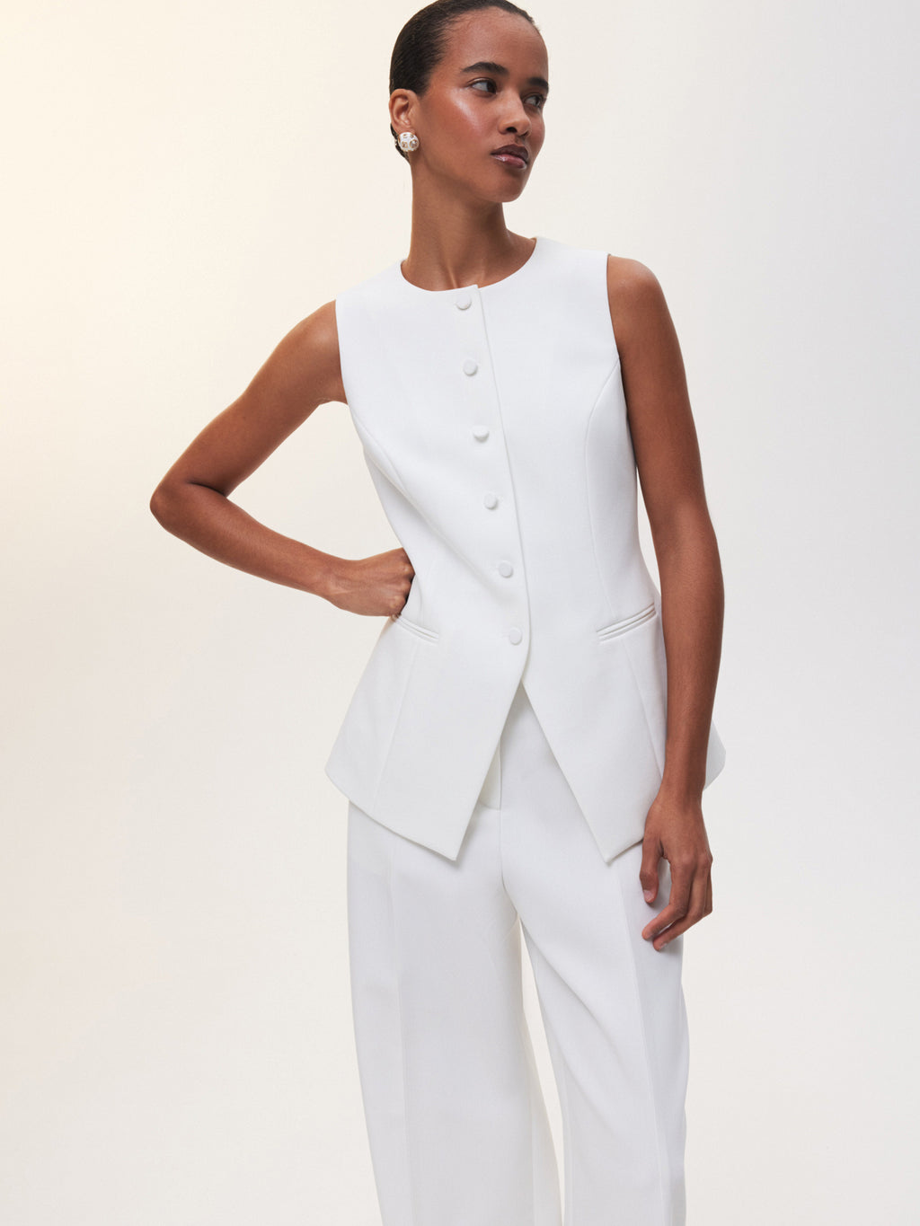 White Spell Elegant Vest