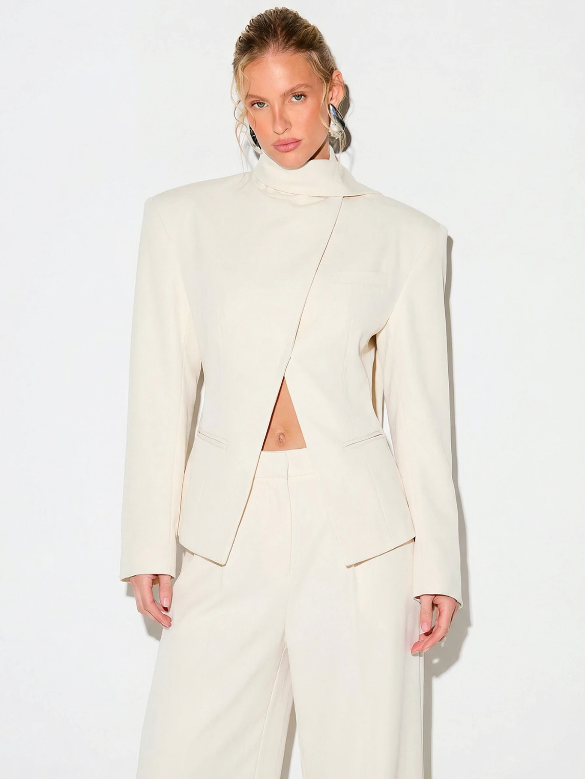Agnes Tailored Blazer - Cream