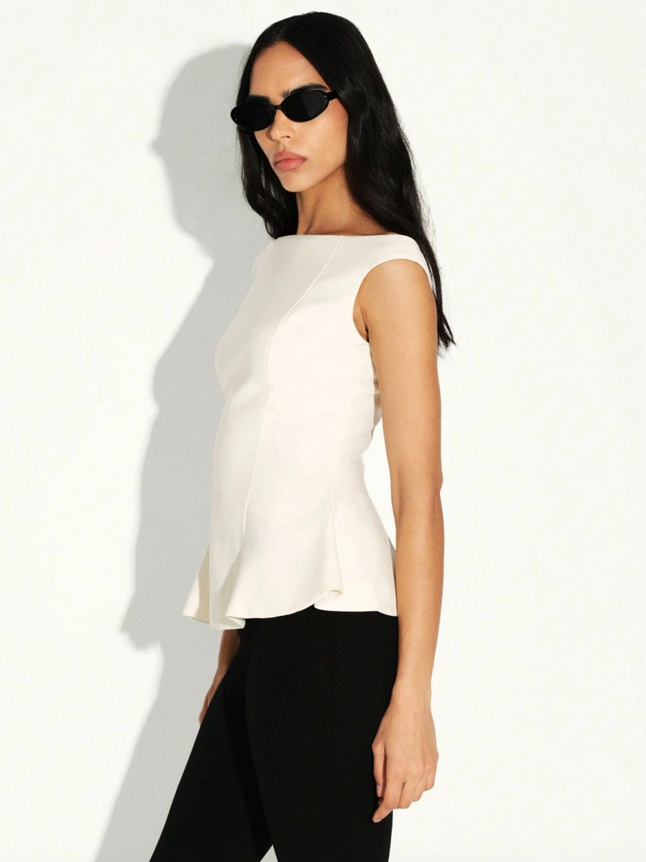 Mila Boatneck Top