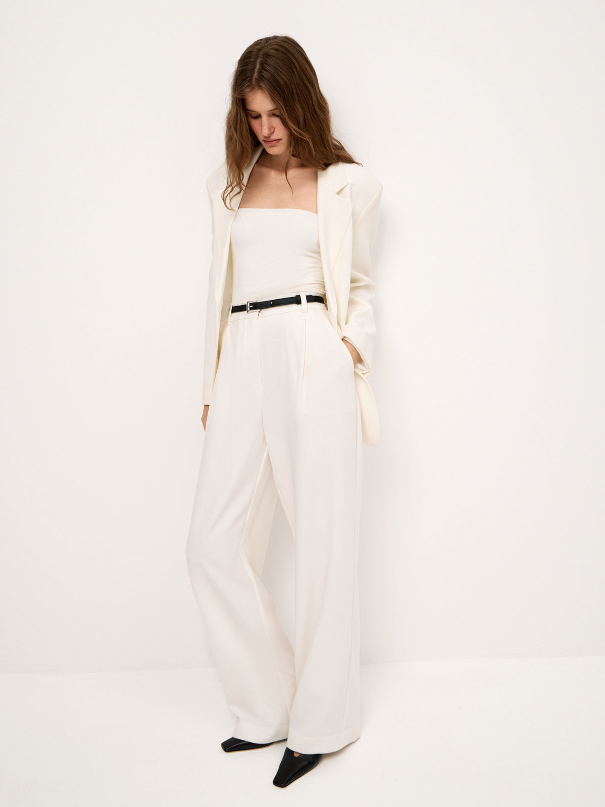 Le Smocking White Single-Breasted Jacket