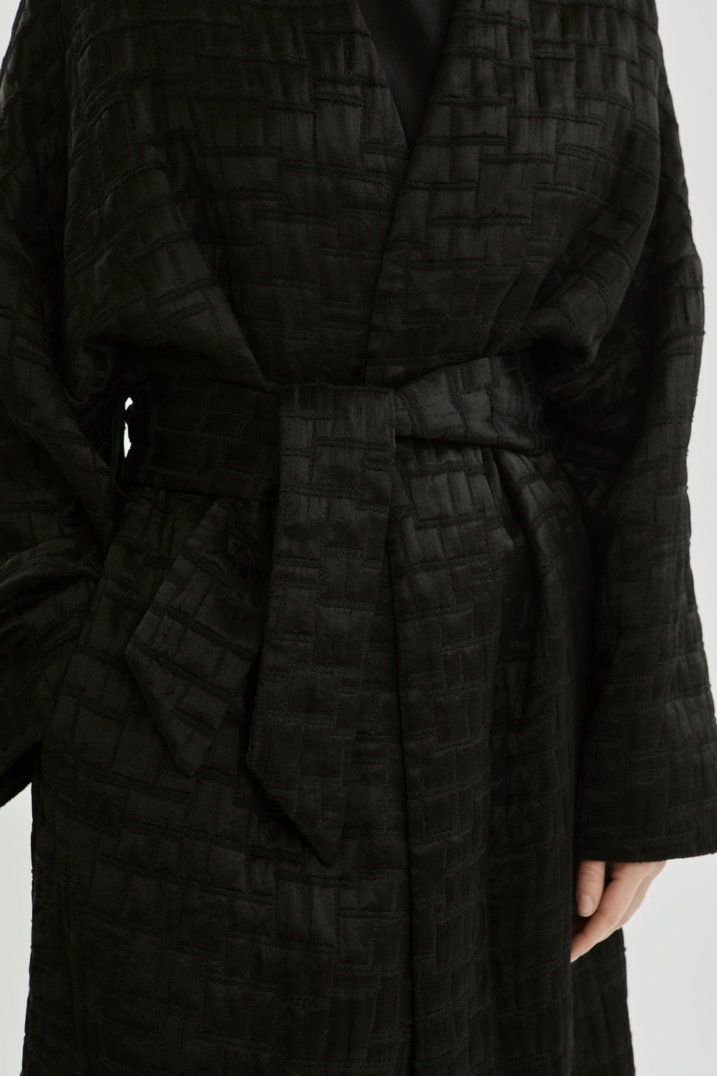Tuba A coat | Black - Satin padded