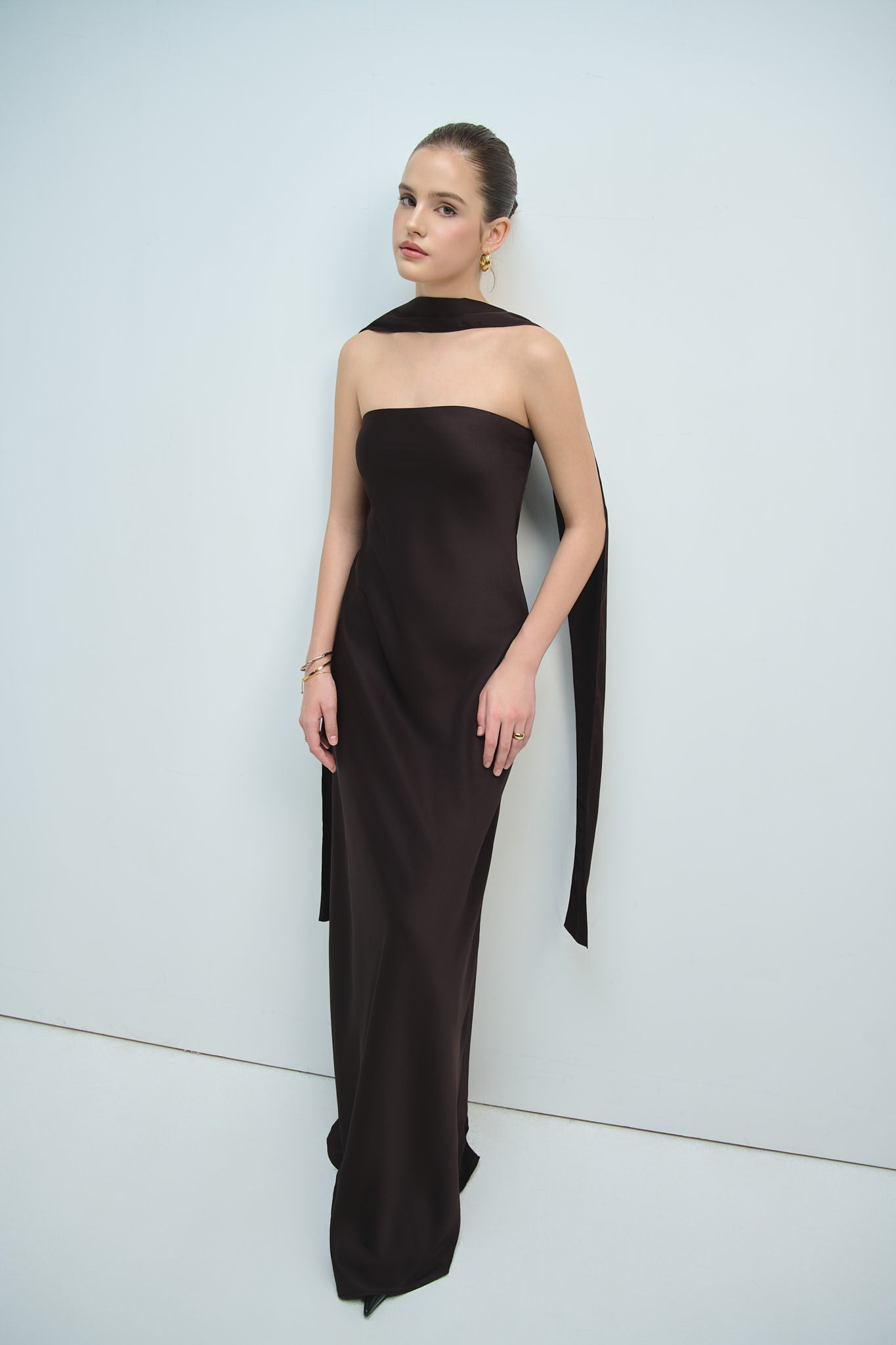 NAOMI GOWN - DARK BROWN