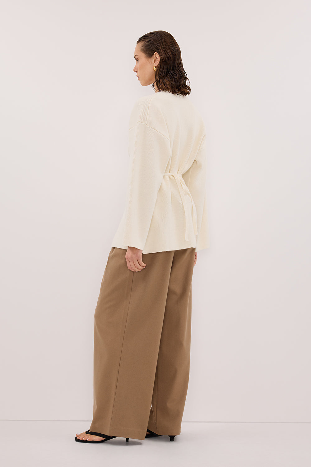 SCOUT CREAM LONG SLEEVE KNIT TOP