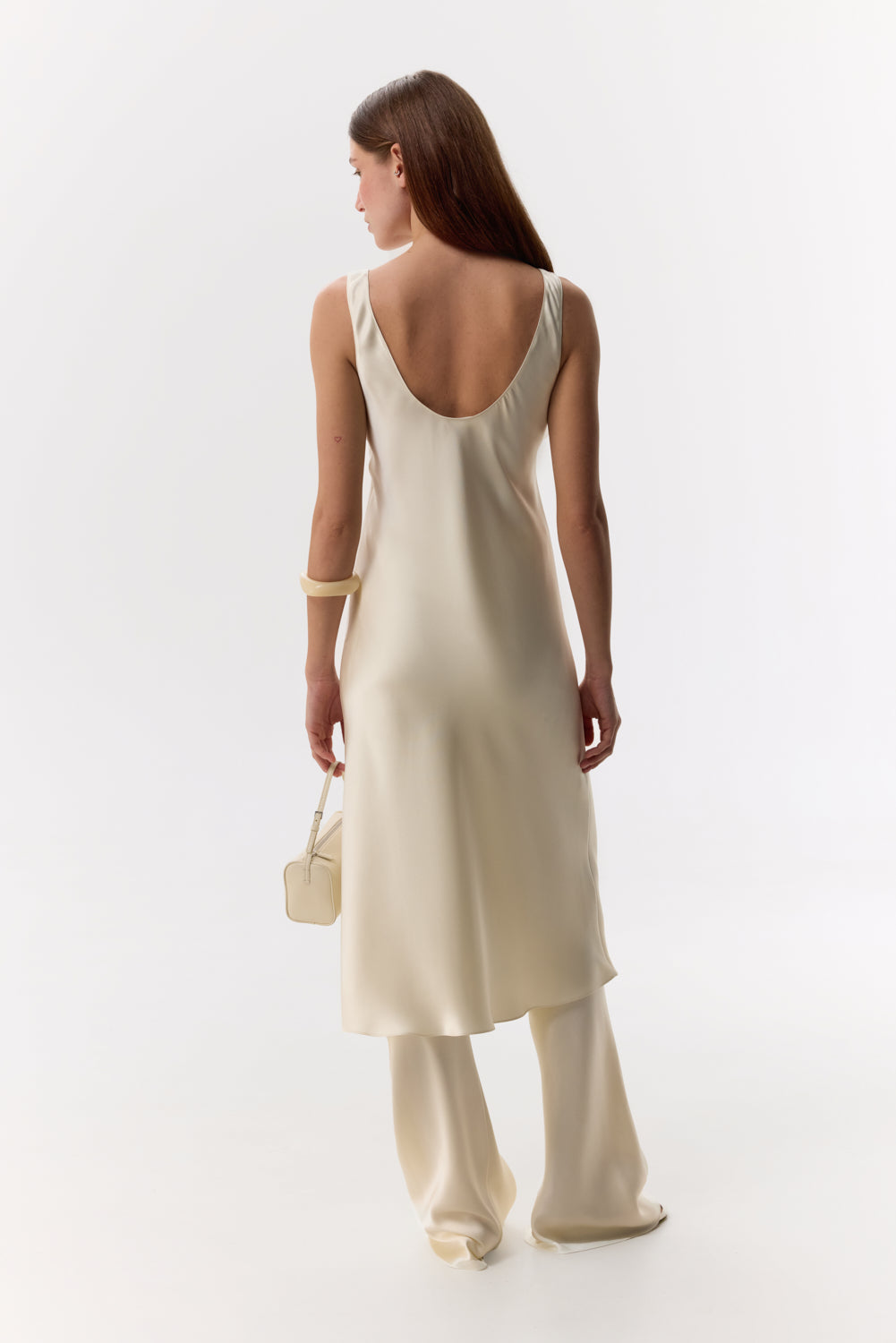 Riviera Butter-Cream heavy-weight double-faced silk satin bias cut slim pants - Image 4