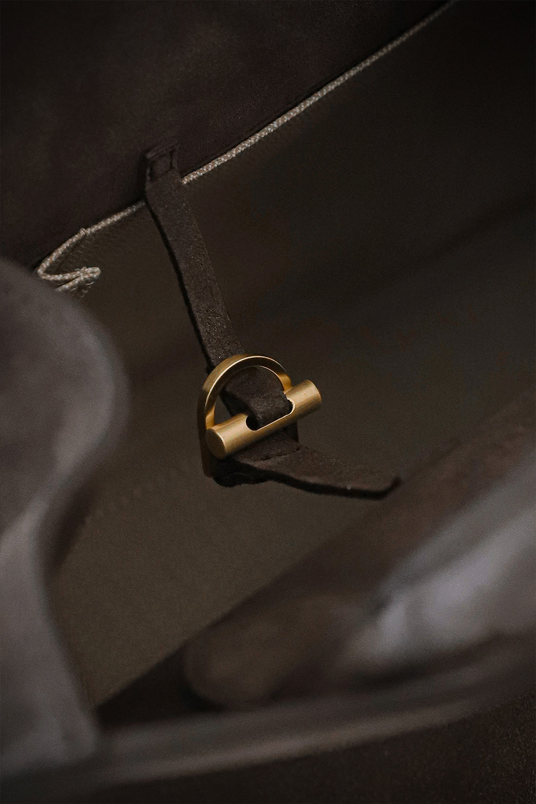 Momet Suede Tote Bag