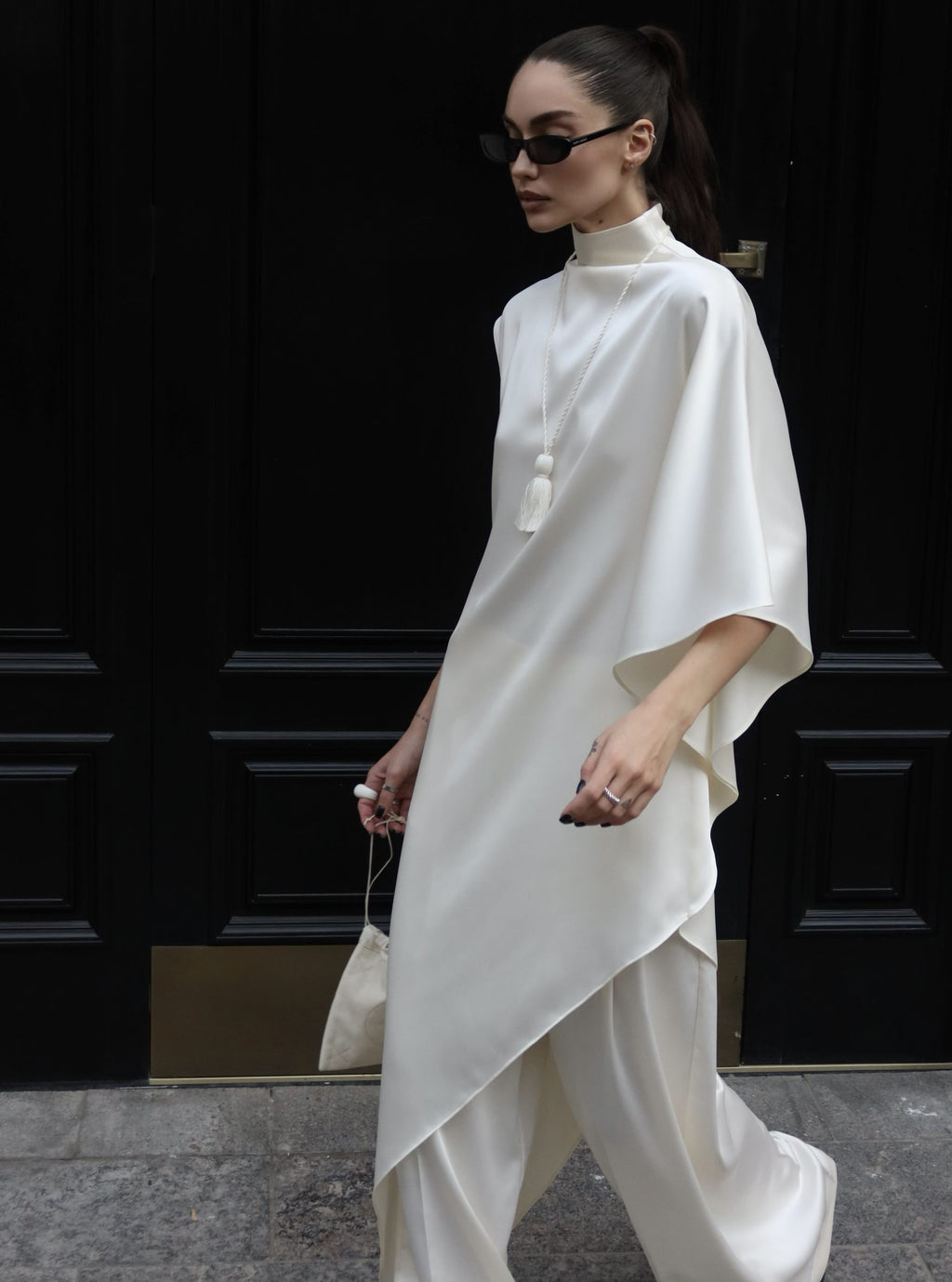 Платье асимметричное из струящейся ткани_1