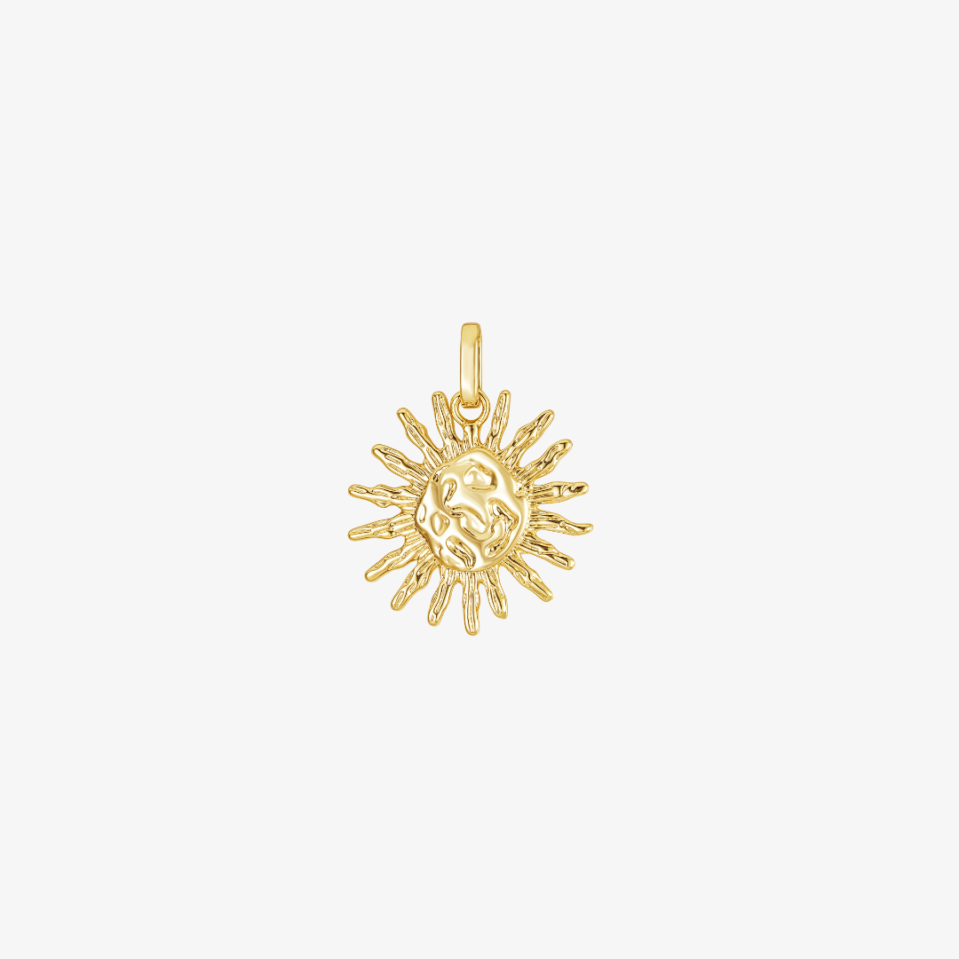 Solis Charm Gold